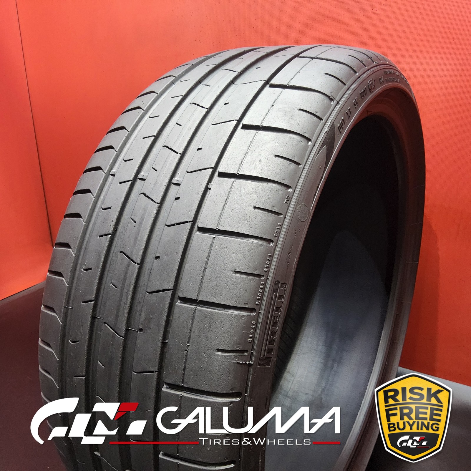 1 Tire LikeNEW Pirelli P-Zero (PZ4) (N1) 235/35ZR20 235/35/20 2353520 88Y #95580