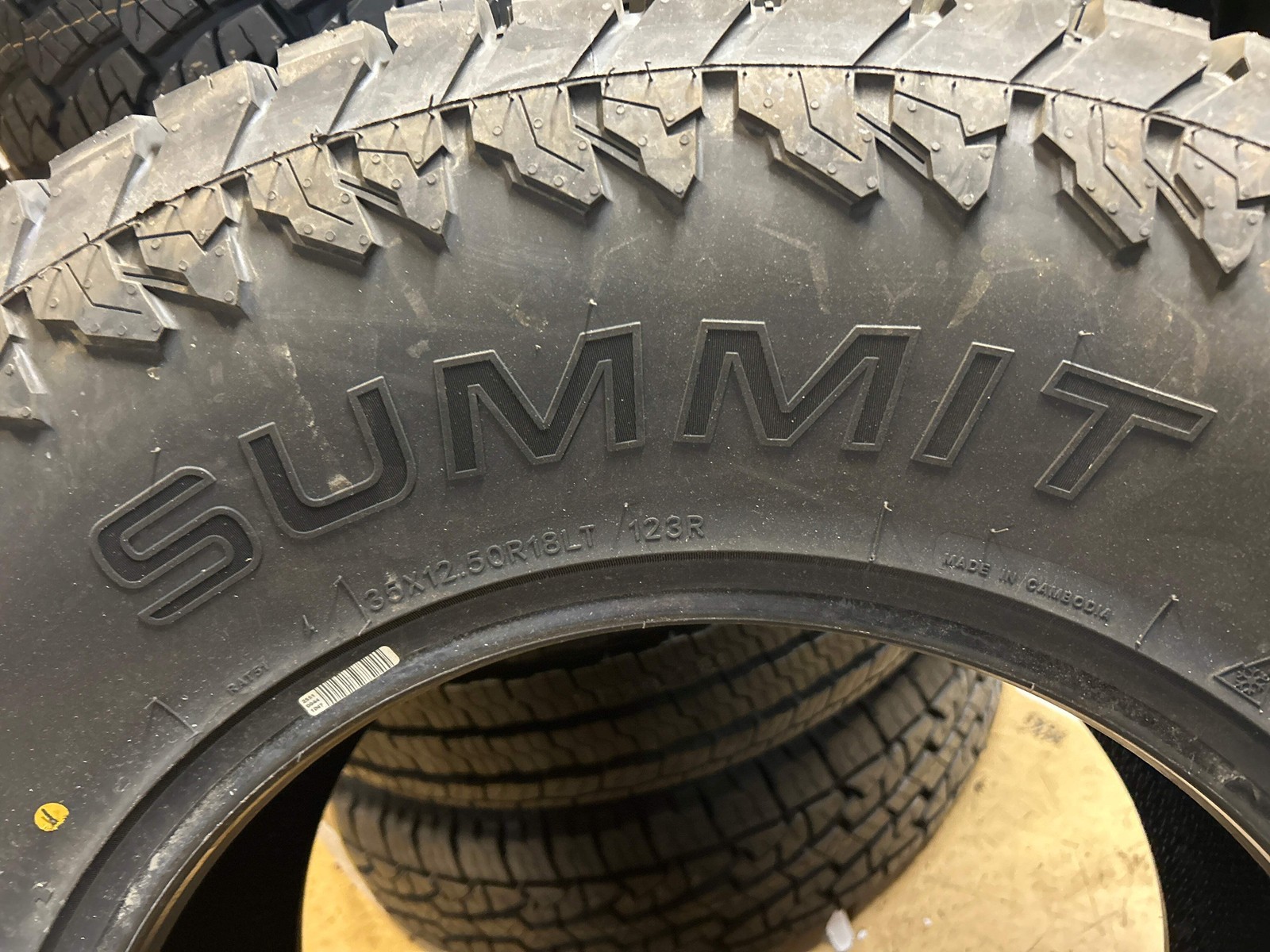 SUMMIT TRAIL CLIMBER AT02 BSW LT 35 12.5 18 123R 10PLY ALL TERRAIN TIRE 20918