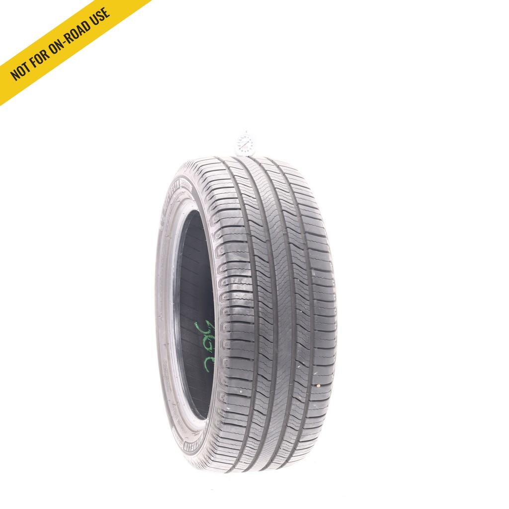 Set of (4) Used 225/50R17 Michelin Defender 2 98H – 9/32