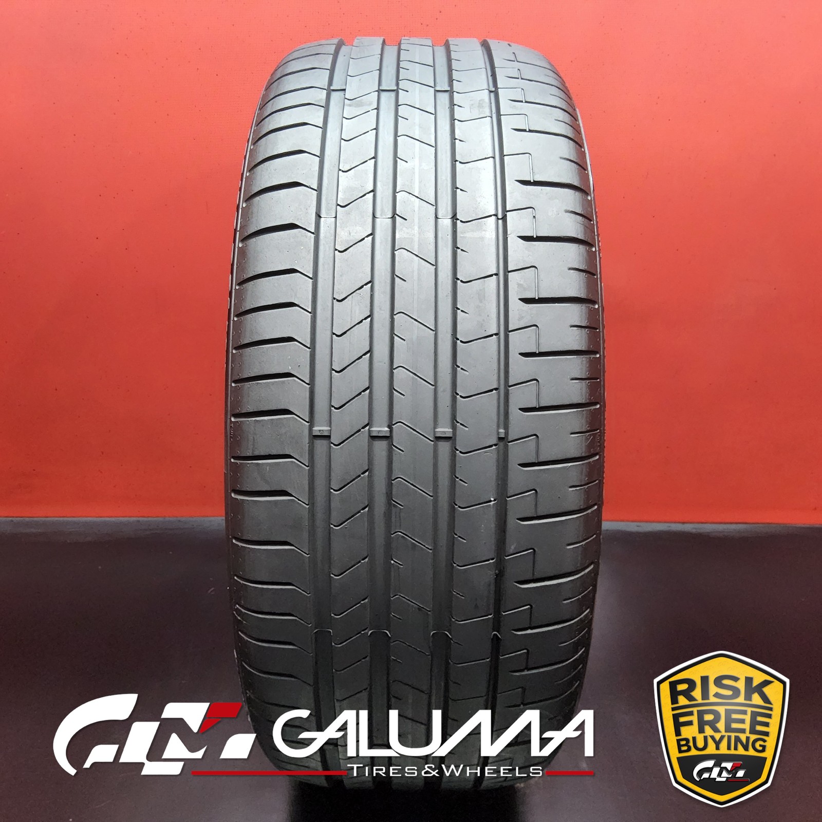 1 Tire LikeNEW Pirelli P-Zero (PZ4) PNCS 255/35R21 2553521 98Y No Repairs #95224