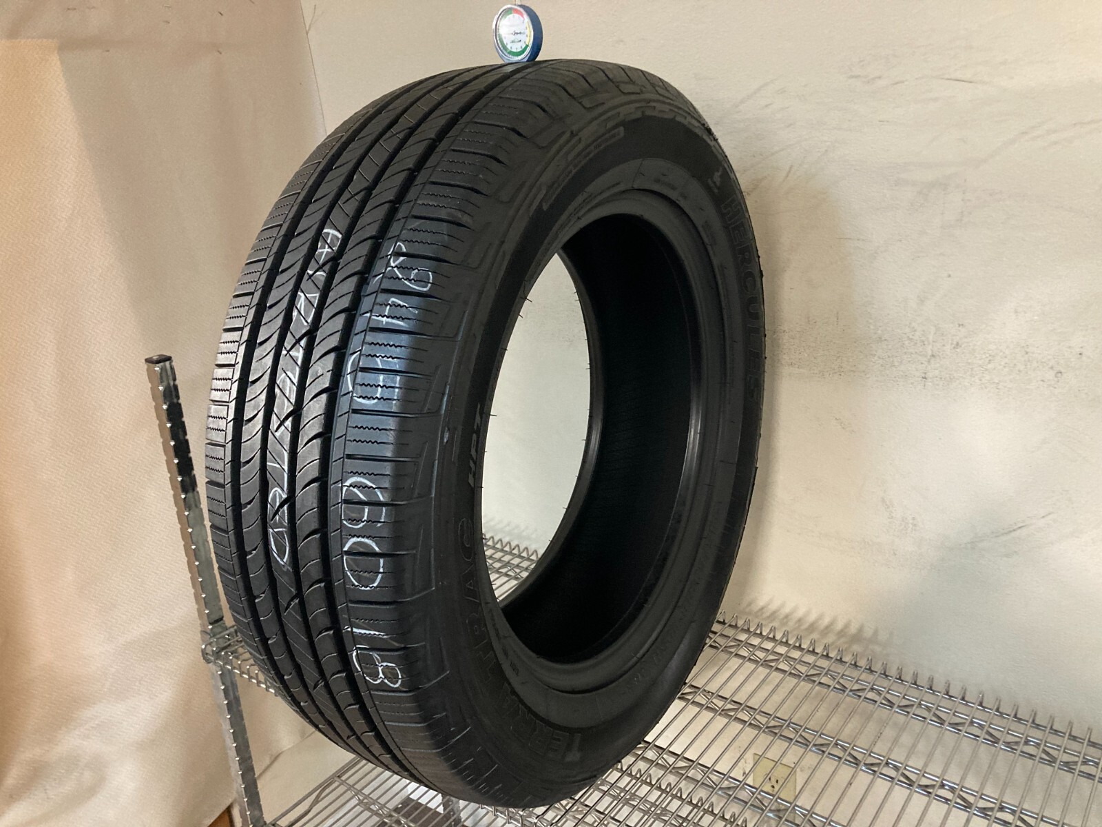 NO SHIPPING ONLY LOCAL PICK UP 1 Tire 245 60 18 Hercules Terra Trac HDT