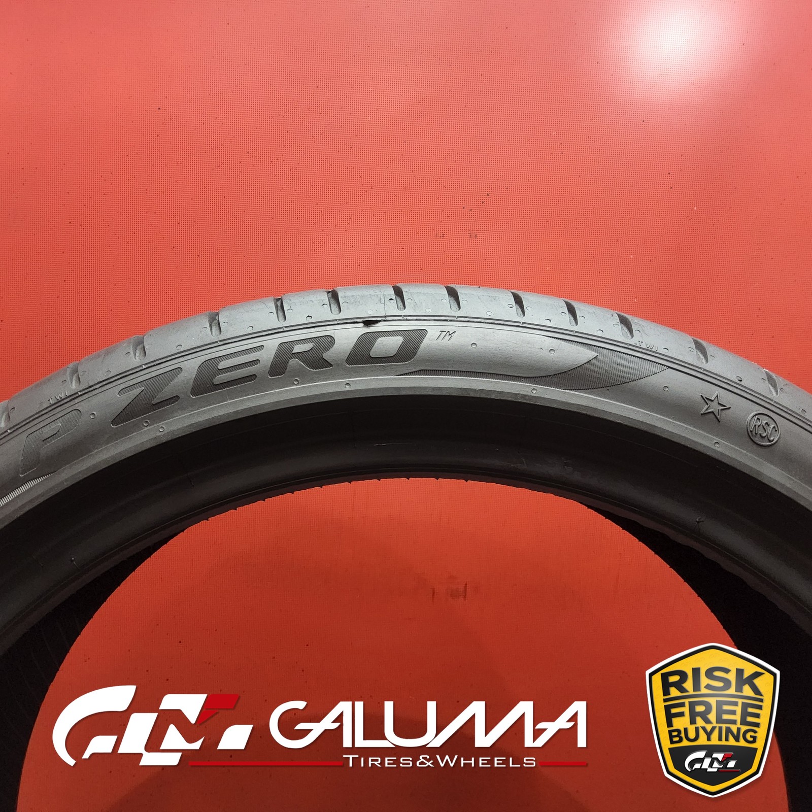 1 Tire Pirelli P-Zero (PZ4) RunFlat (★) XL 225/40R19 225/40/19 93Y #95435