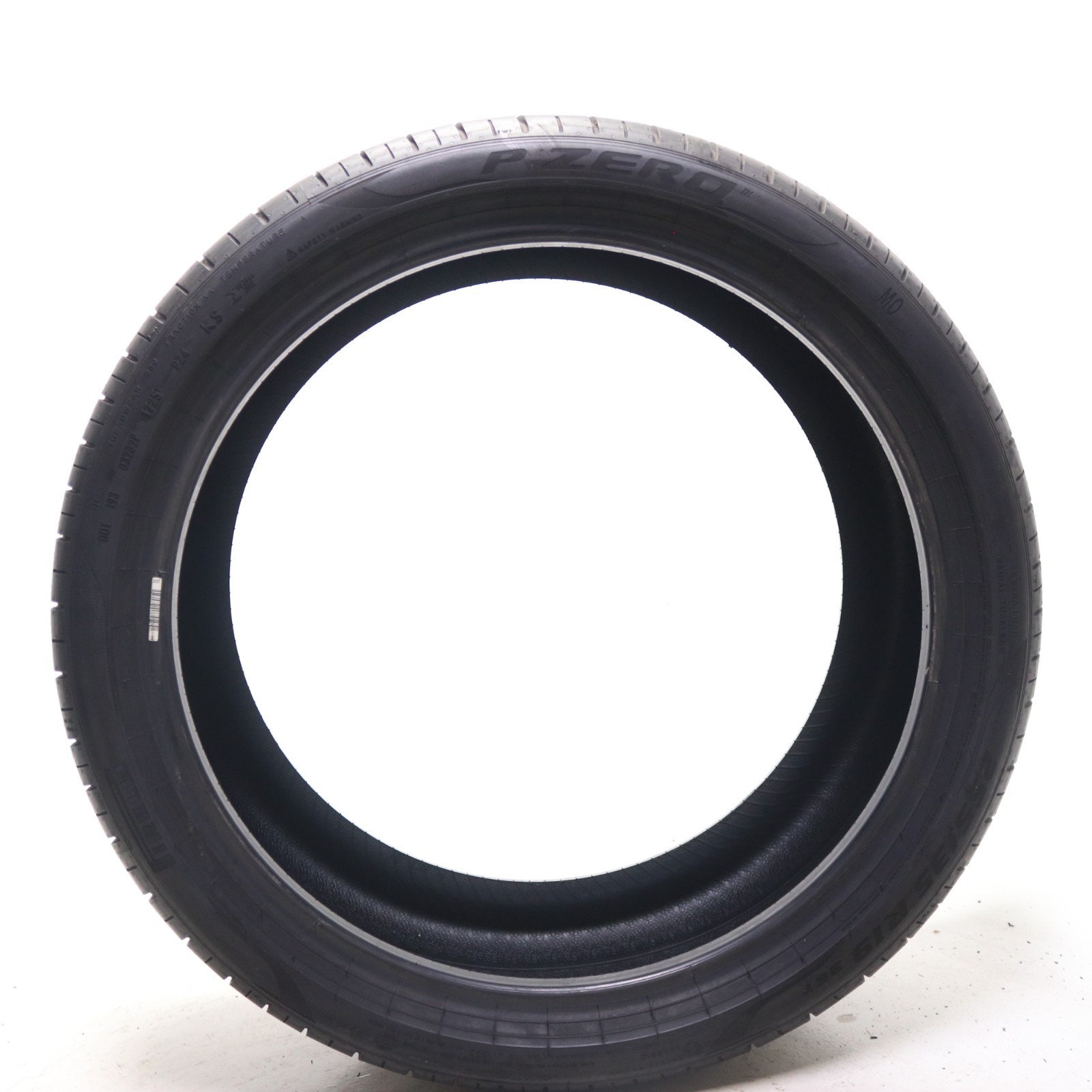 Set of 2 Used 255/35R19 Pirelli P Zero PZ4 MO – 96Y – 7-7.5/32