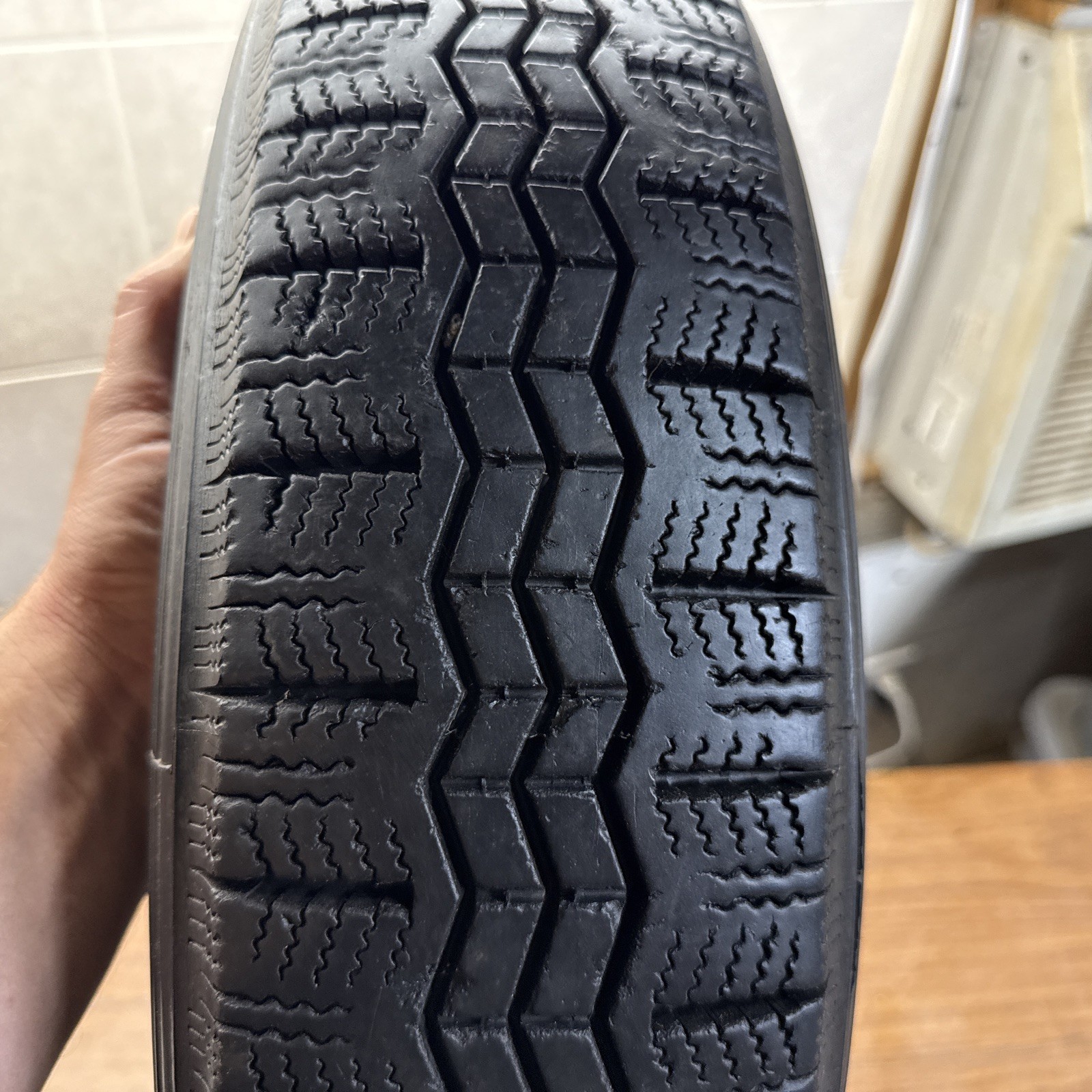 Michelin 185 – SR 380 / 185-15 X Made In France Tire #3 Triumph Jaguar MG ??