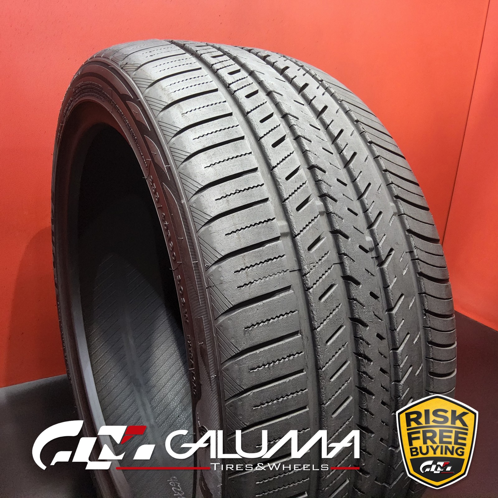 1 Tire LikeNEW Atlas Force UHP XL 255/40R20 255/40/20 2554020 No Repairs #96276
