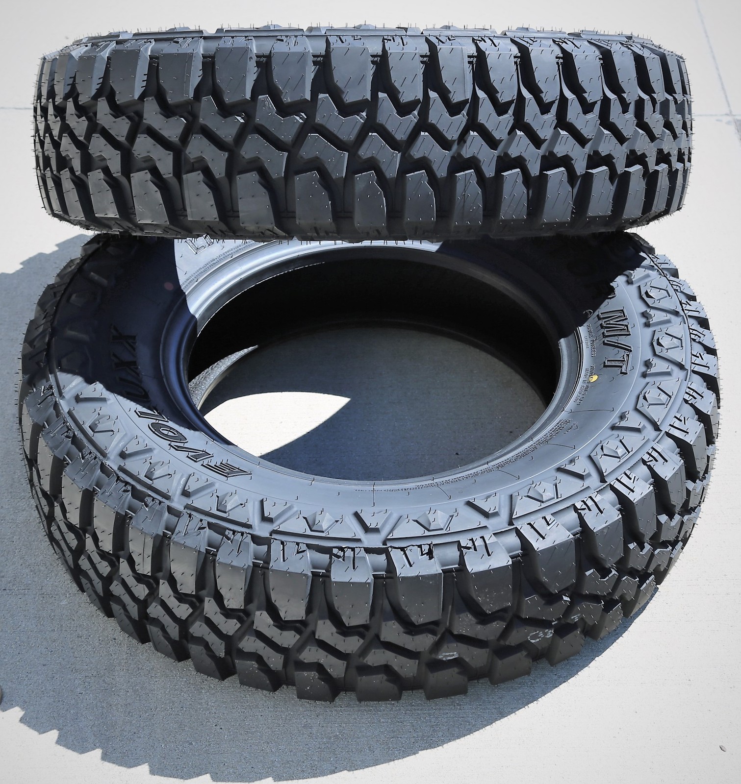 4 Tires Evoluxx Rotator M/T LT 305/70R16 Load E 10 Ply MT Mud