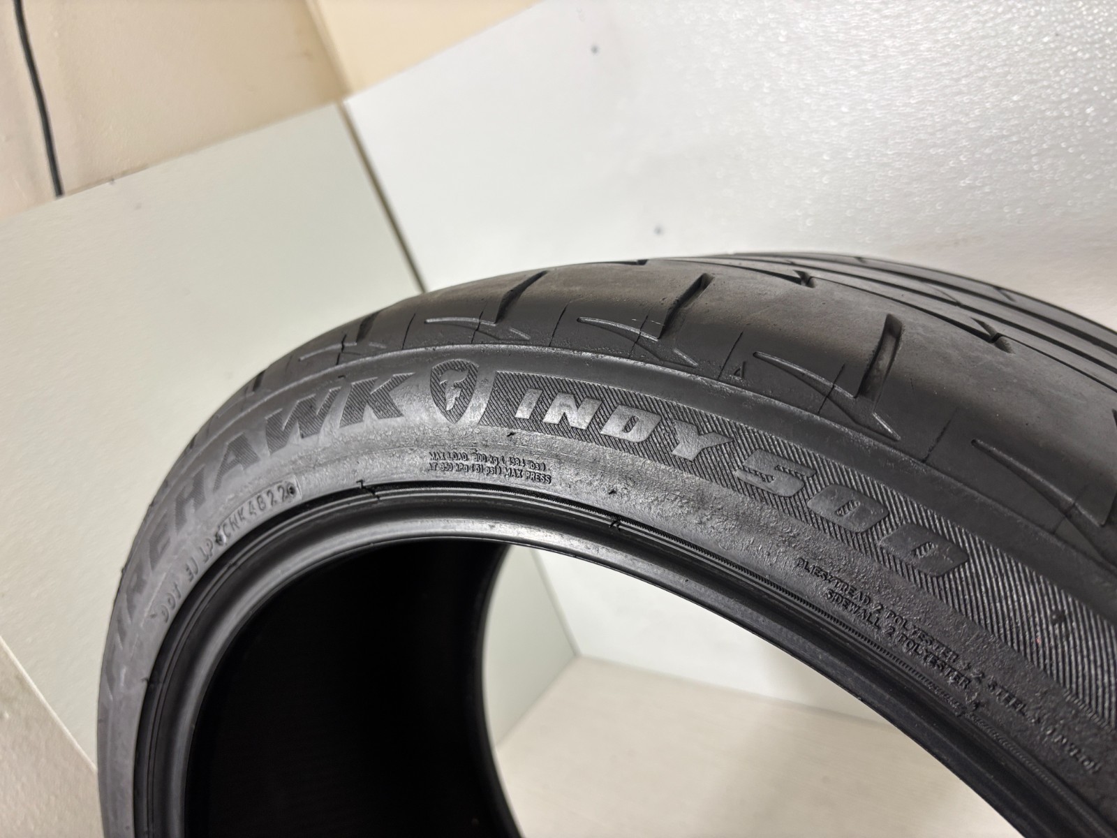 1 Tire 305 35 20 Firestone Firehawk Indy 500 (5.00-5.80/32=62-72% Tread Left)