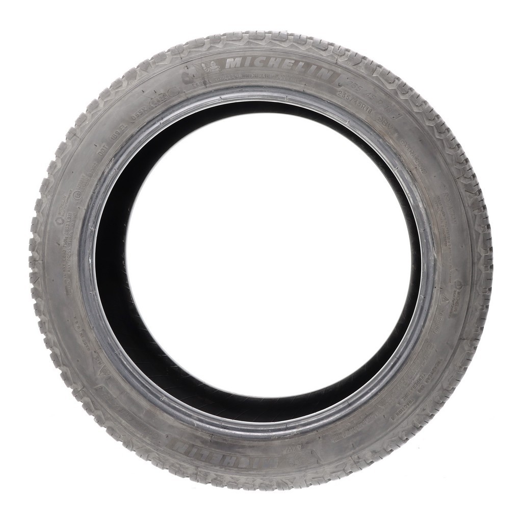 Set of (4) Used 235/45R18 Michelin CrossClimate 2 98V – 7.5-8/32