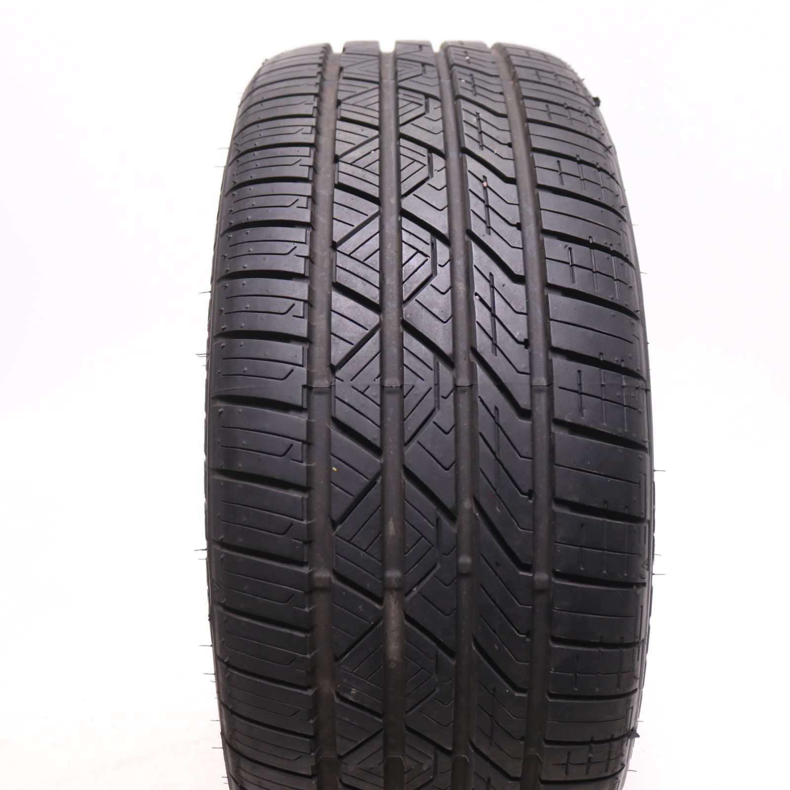 Used 225/40ZR18 Road Hugger GTZ – 92W – 9/32