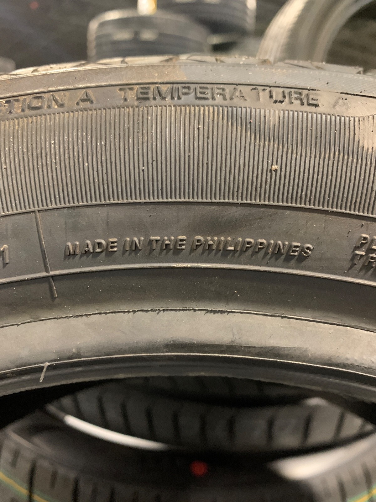 1 New 195 55 16 Yokohama Avid Ascend GT All Season (NOS) Tire