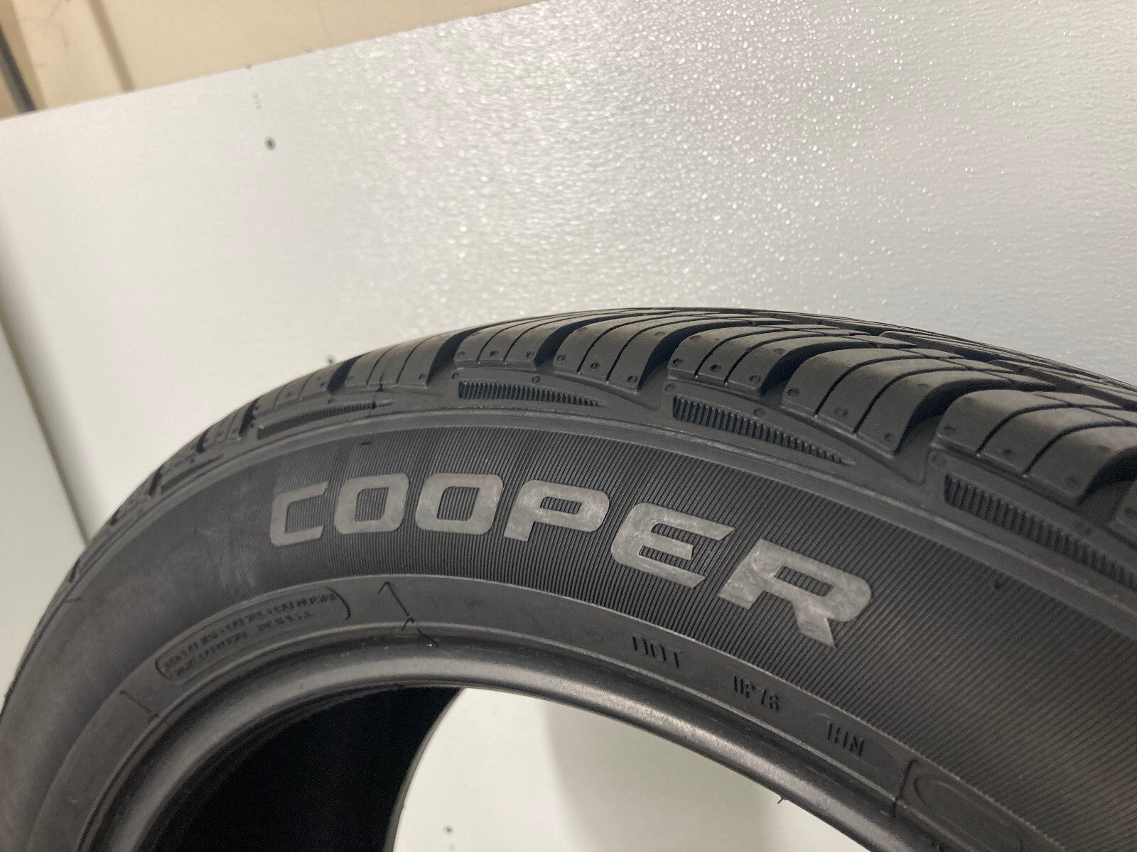1 Tire 245 50 20 Cooper Adventurer H/T (9.50/32 Tread Left) 102 H