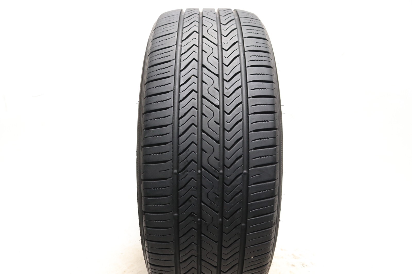 Set of 2 Used 225/50R18 Toyo Extensa A/S II – 95H – 10-10.5/32 No Repairs