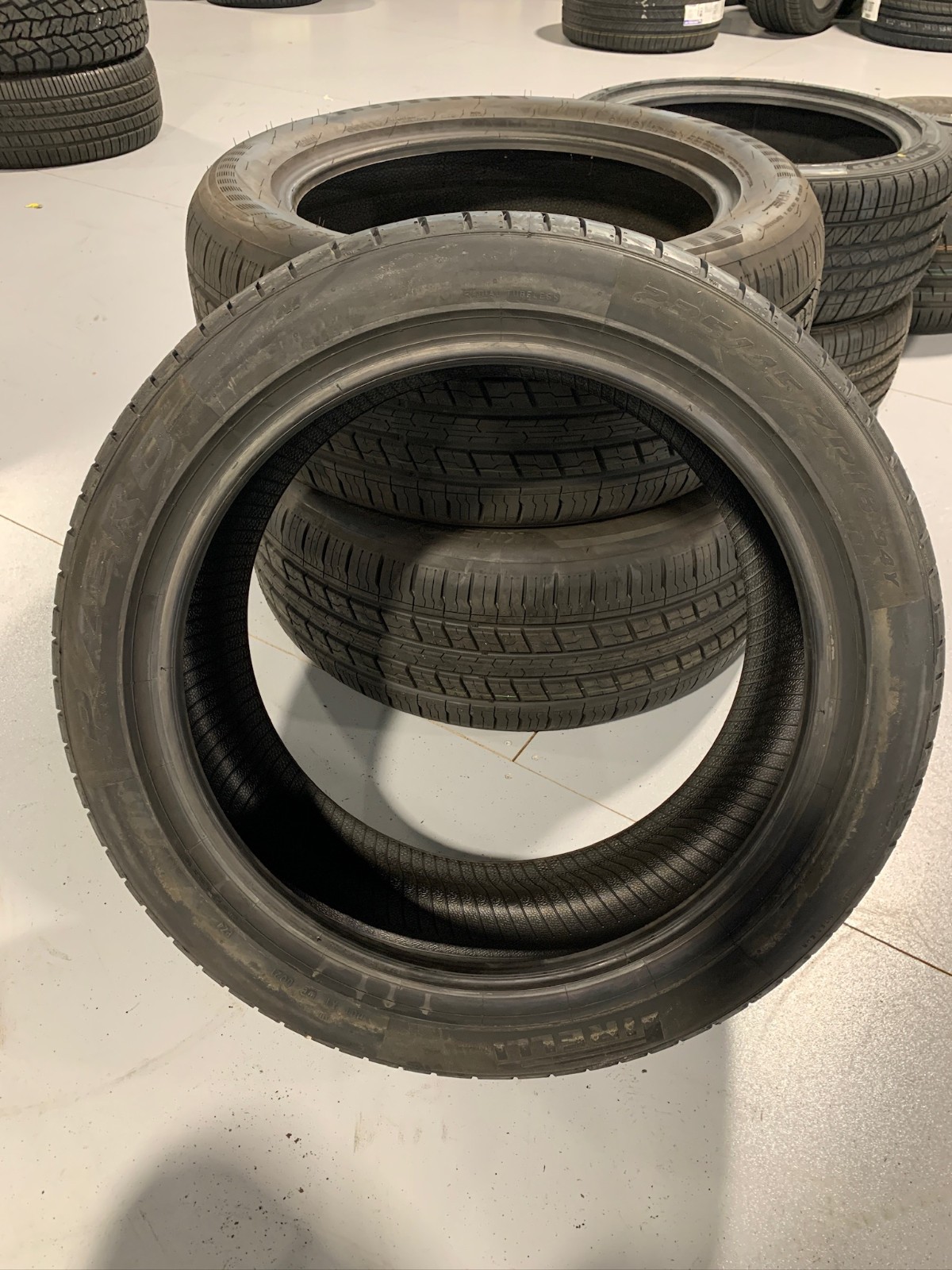 1 New 235 45 18 (94Y) Pirelli P Zero PZ4 N1 Summer Tire