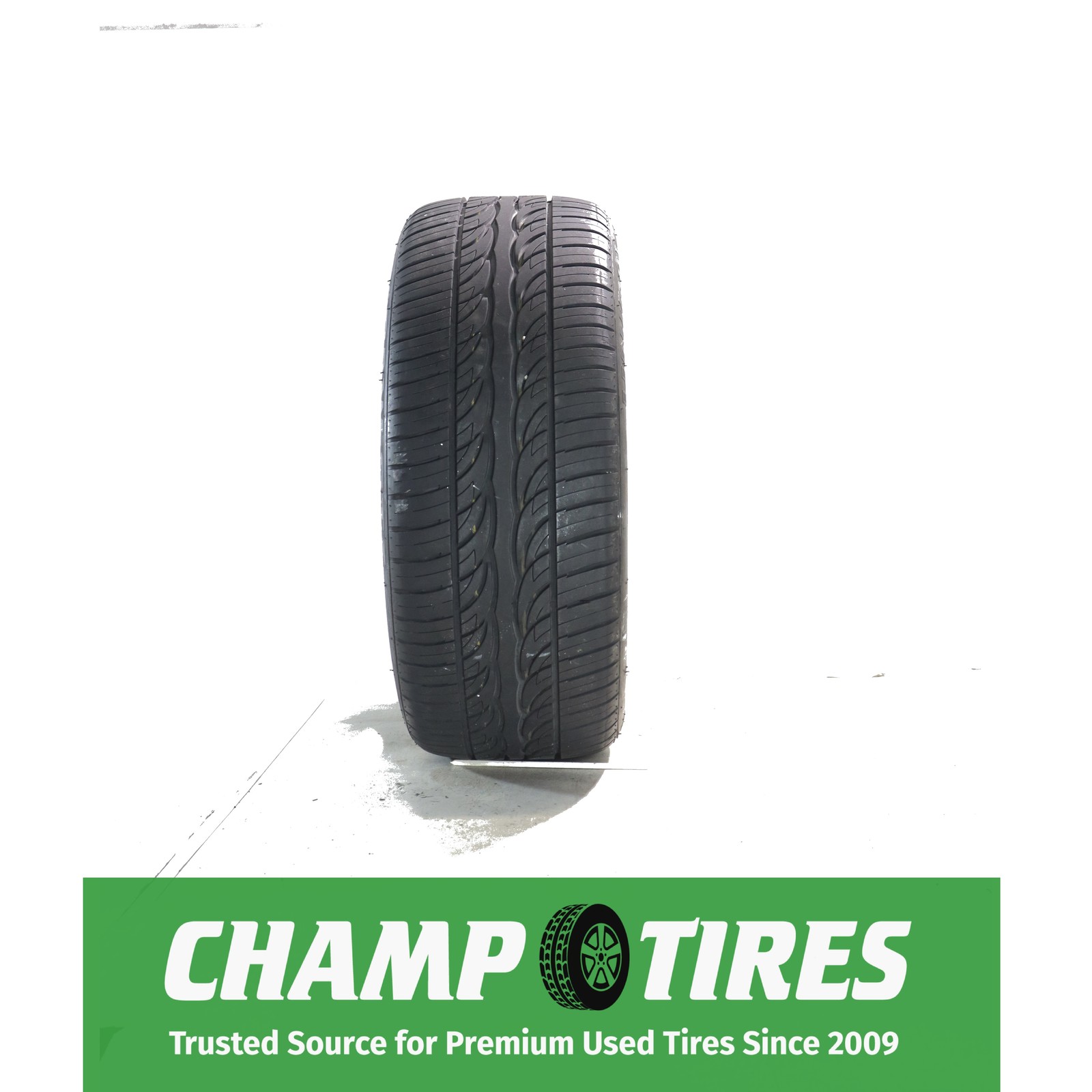 Uniroyal TigerPaw GTZ All Season 225 50 17 94 W 8/32nds BCR426967