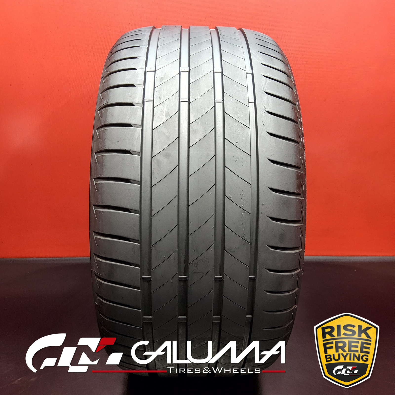 1 (One) Tire Bridgestone Turanza T005 MO-S 285/35R20 285/35R20 2853520 #87376
