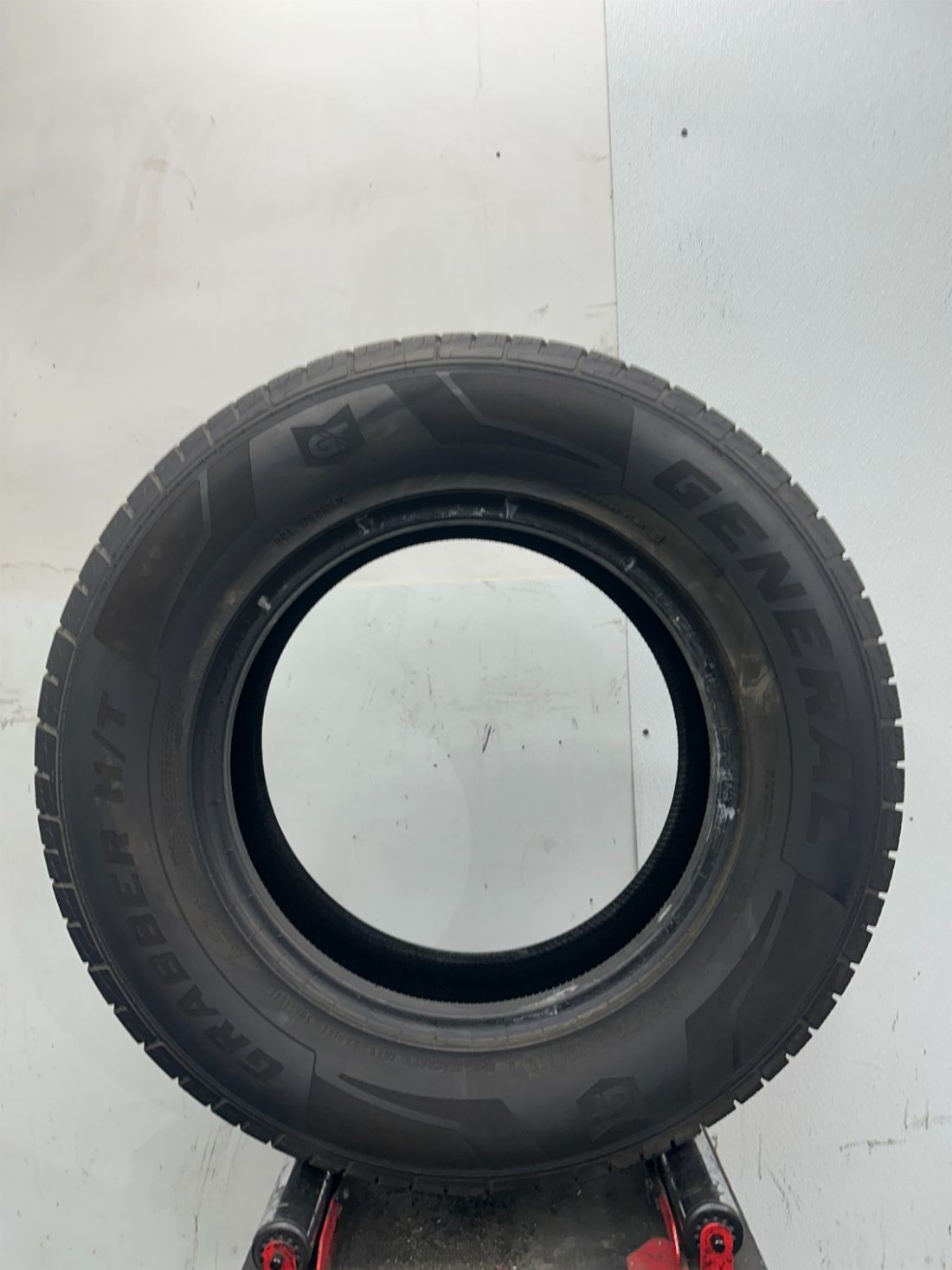 1 Used P245/70R17 General Grabber H/T 110 T – 11/32