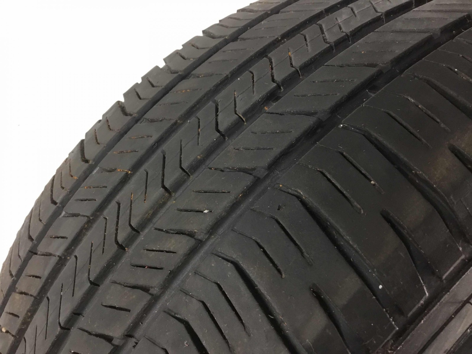 P225/55R17 Goodyear Eagle LS-2 97 H Used 6/32nds
