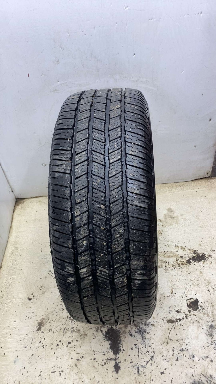 (C) MICHELIN DEFENDER LTX M/S 2 275/50R22 115W 12/32ND DOT 5025
