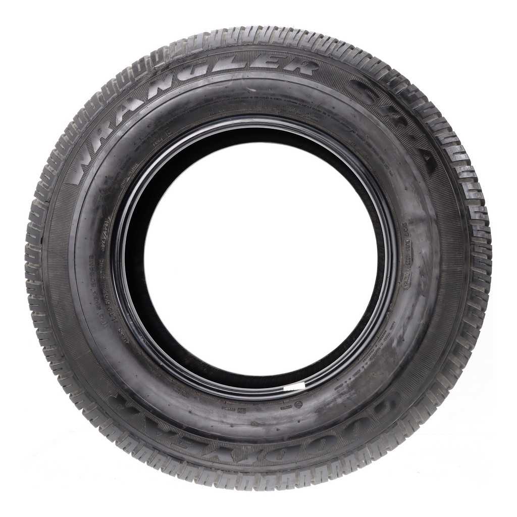 Set of (4) Used LT 265/70R18 Goodyear Wrangler SR-A 124/121S – 13.5-15/32