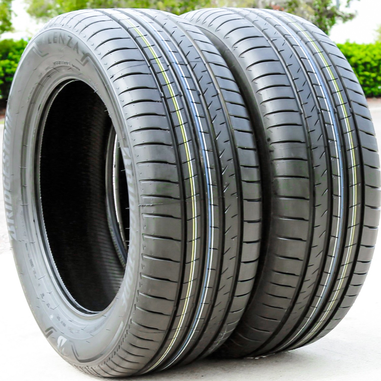 Tire Bridgestone Alenza 001 (BMW) 235/60R20 108H XL Performance