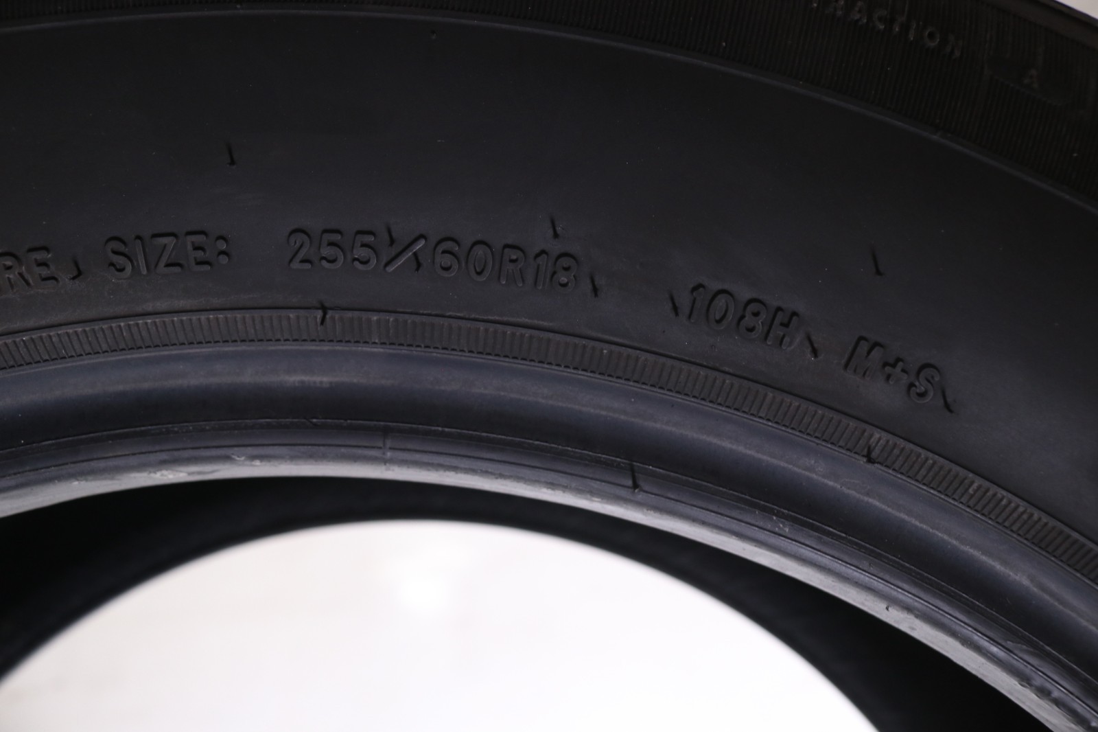 Set of 4 Used 255/60R18 Goodyear Eagle Touring – 108H – 8-9/32