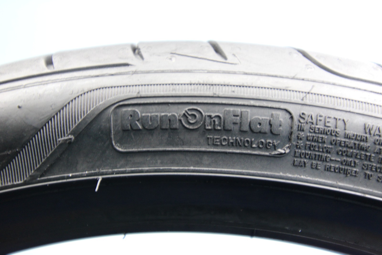 1 Used GoodYear Eagle F1 Asymmetric 3 ★ RSC RFT 225/40R19 225/40/19 2254019 93Y