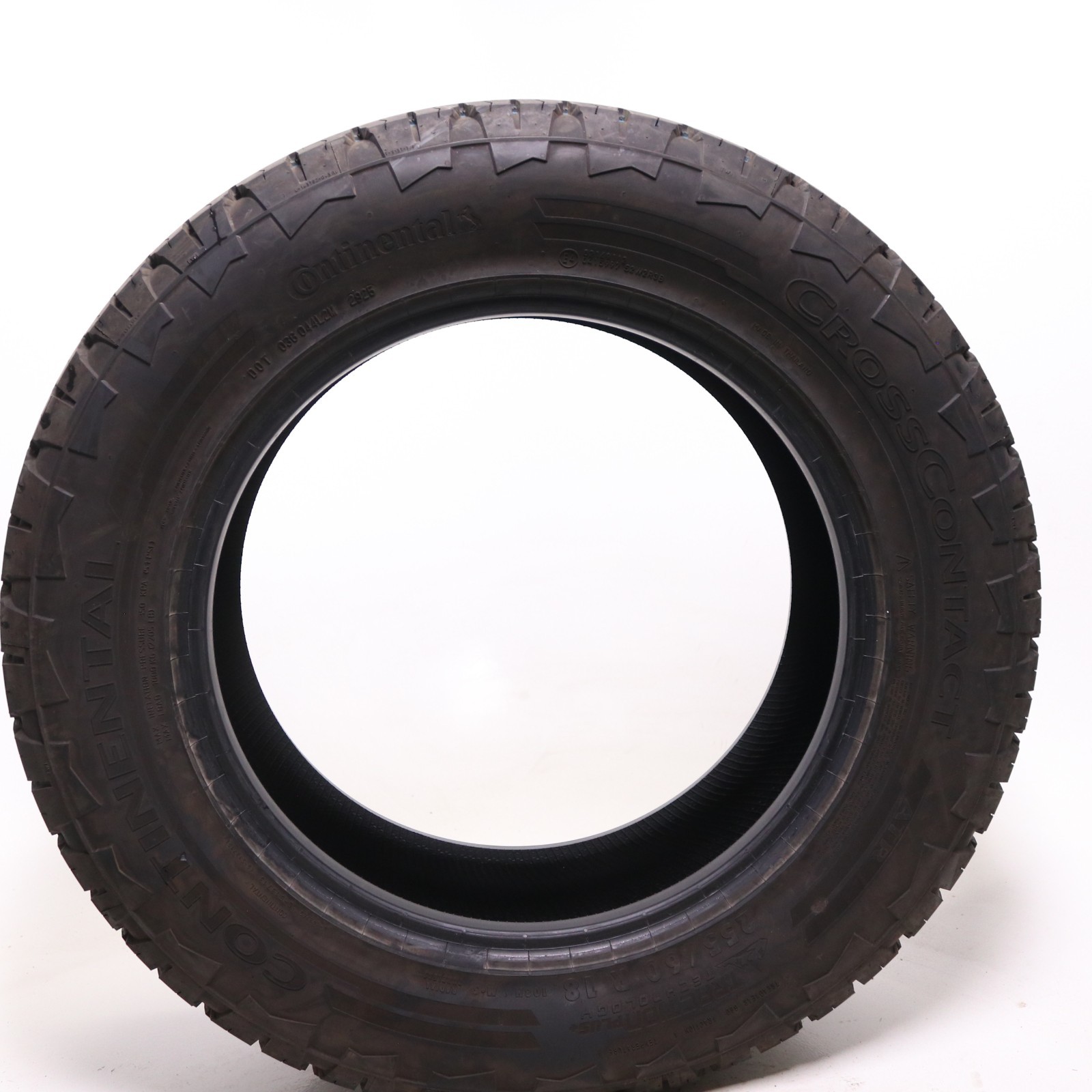 Set of 2 Used 255/60R18 Continental CrossContact ATR – 108H – 11-11.5/32