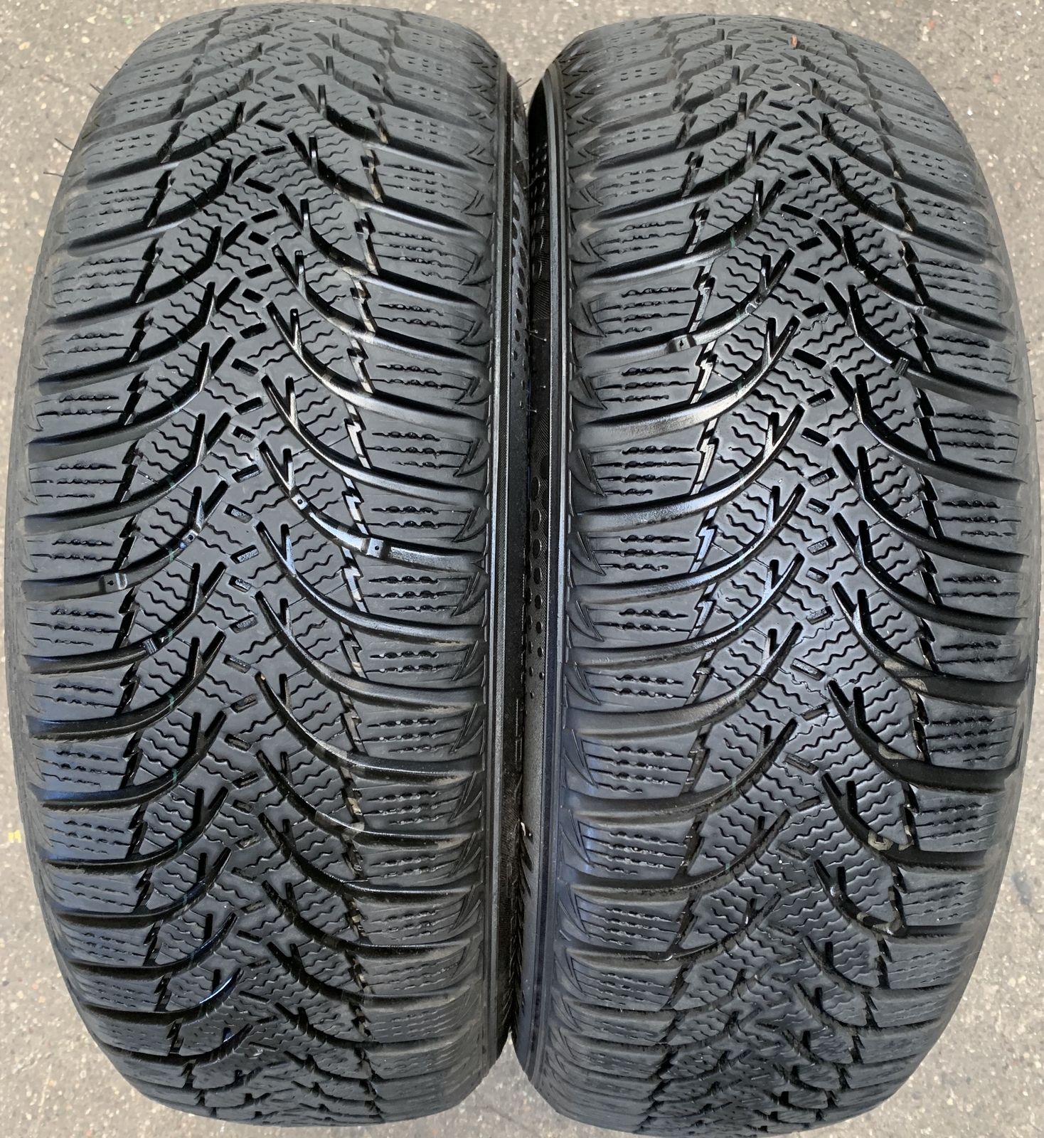 2 Winterreifen Kumho Kumho Witercraft WP 51 XRP extended runflat performance 195