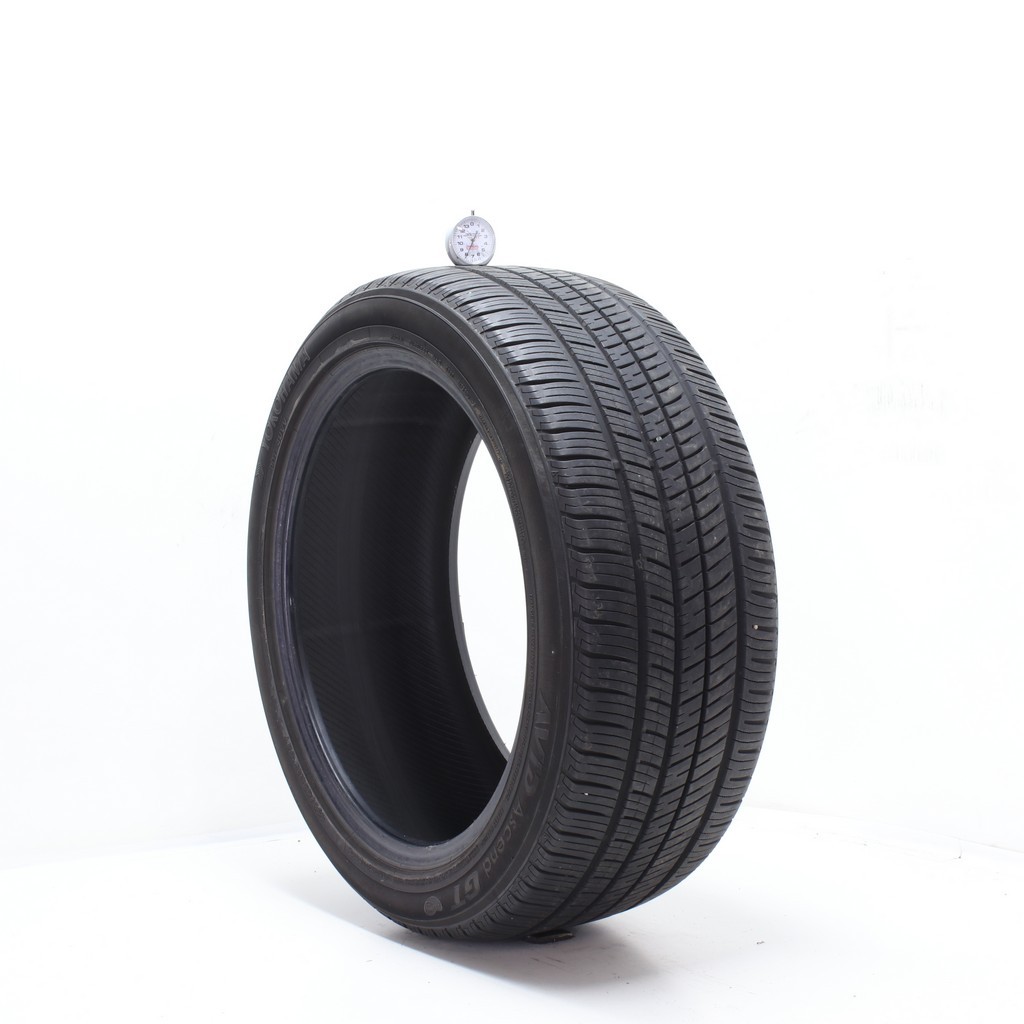Set of (4) Used 235/45R18 Yokohama Avid Ascend GT 94V – 6.5-8/32