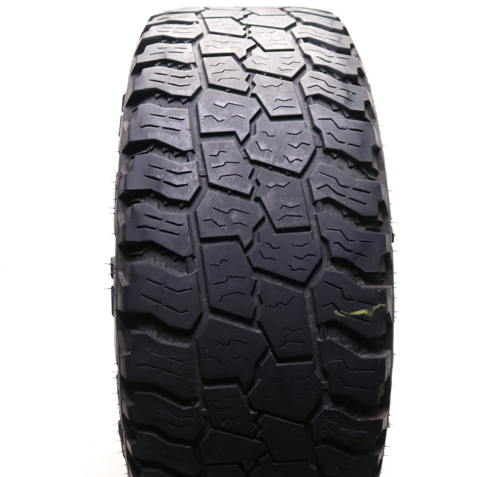 Set of 2 Used LT 285/65R20 Mickey Thompson Baja Boss A/T – 127/124Q – 6-7/32
