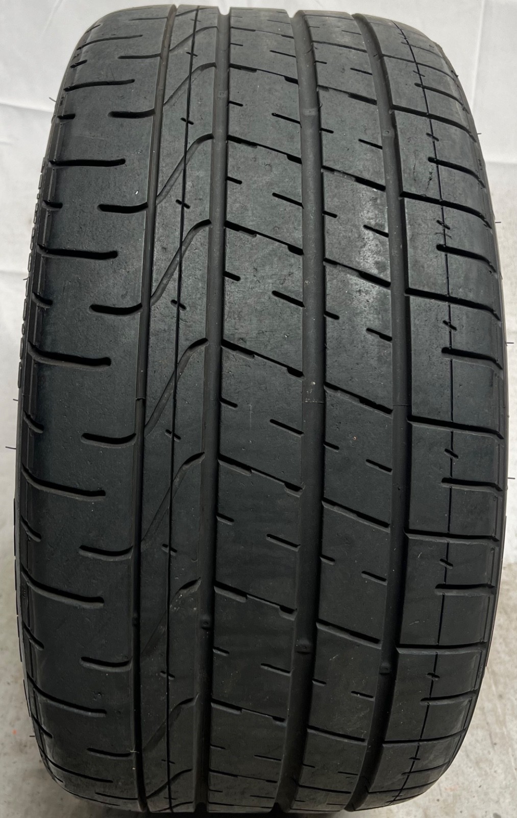 1 – NO REPAIRS 265/30ZR19 XL (93Y) Pirelli P Zero Corsa Asimmetrico 2 (F) – 4097