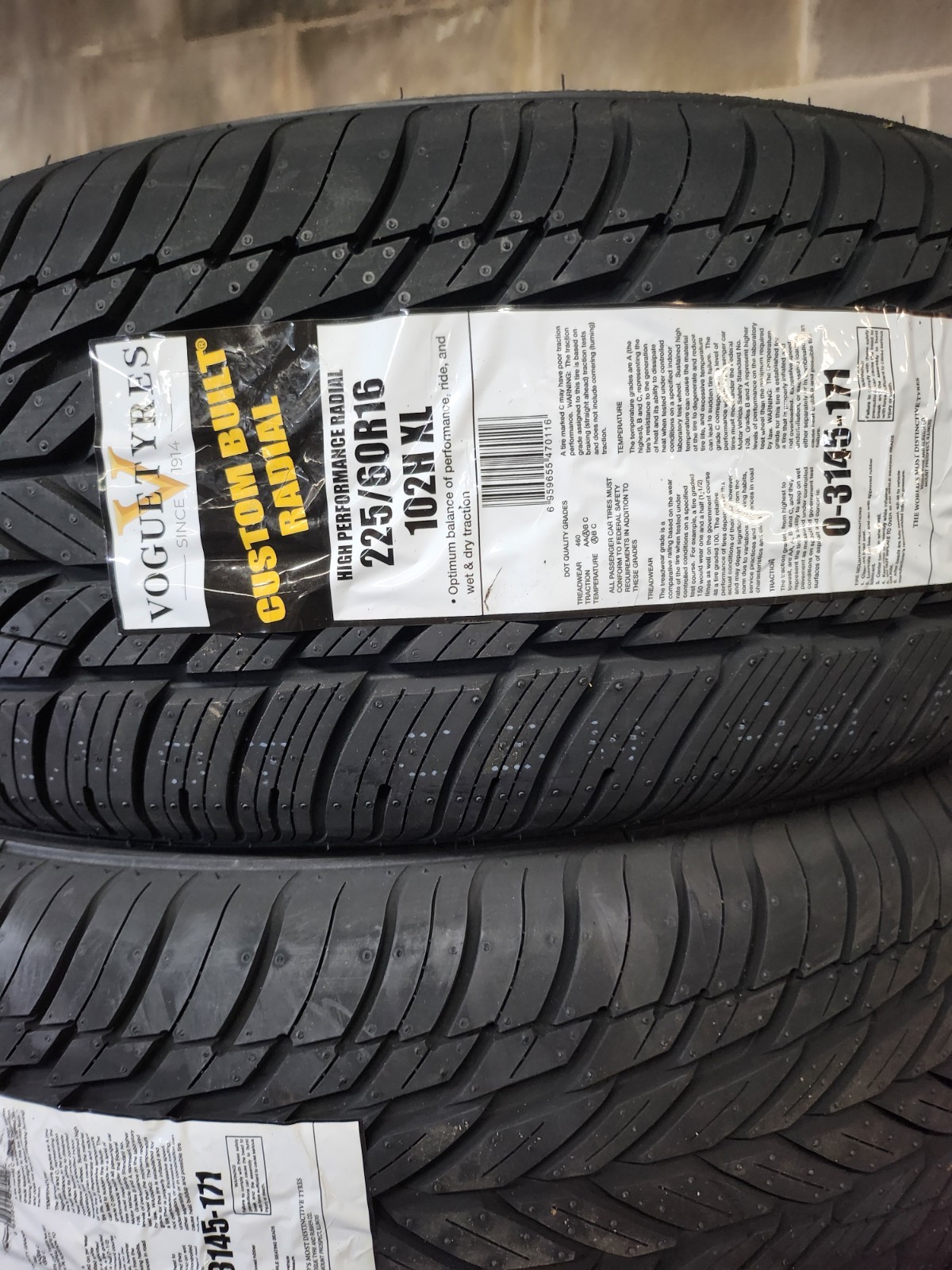 Vogue Custom Built Radial VIII 235/55R17 Tire