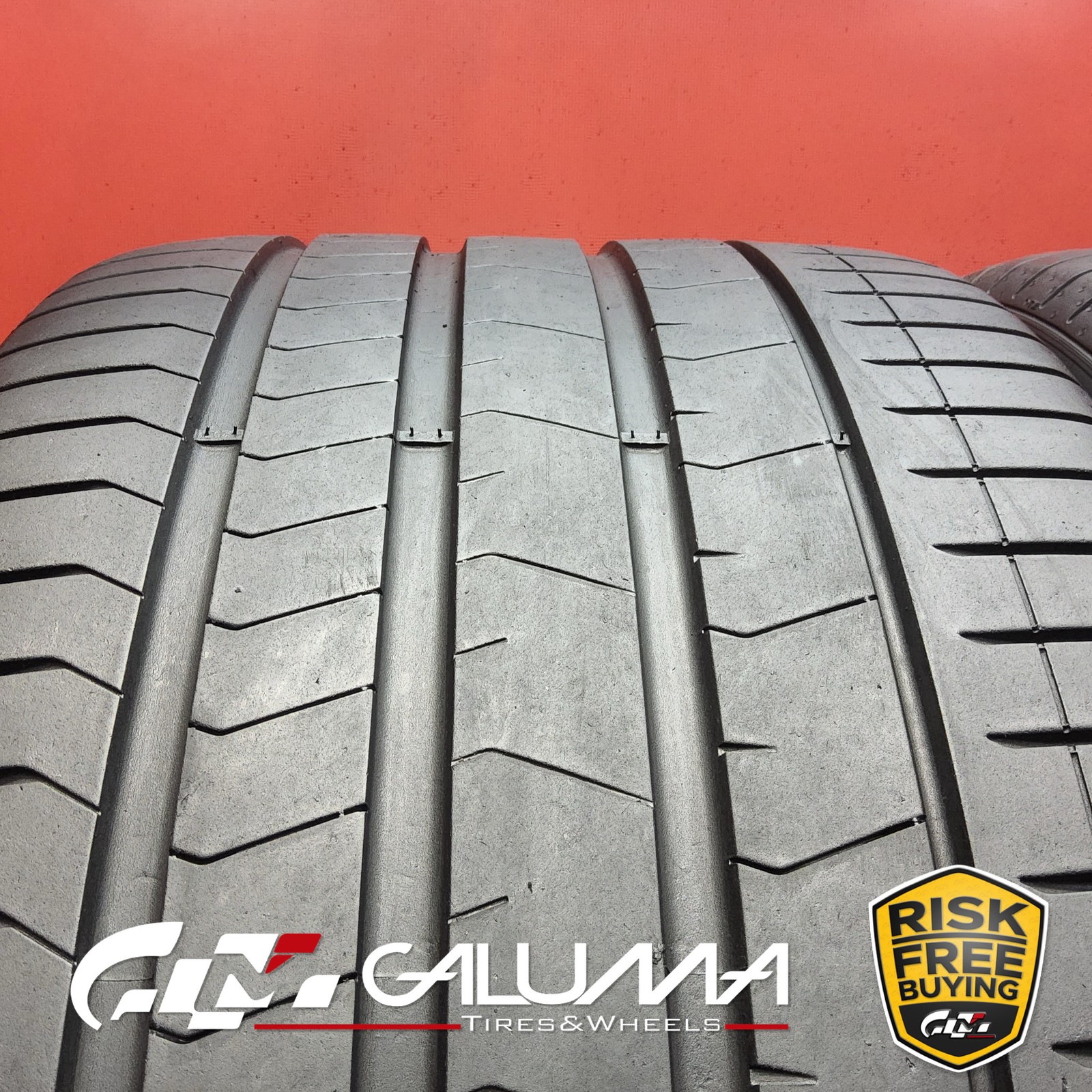 Set of 2 Tires LikeNEW Pirelli P-Zero (PZ4) B 315/30ZR22 315/30/22 3153022 92916