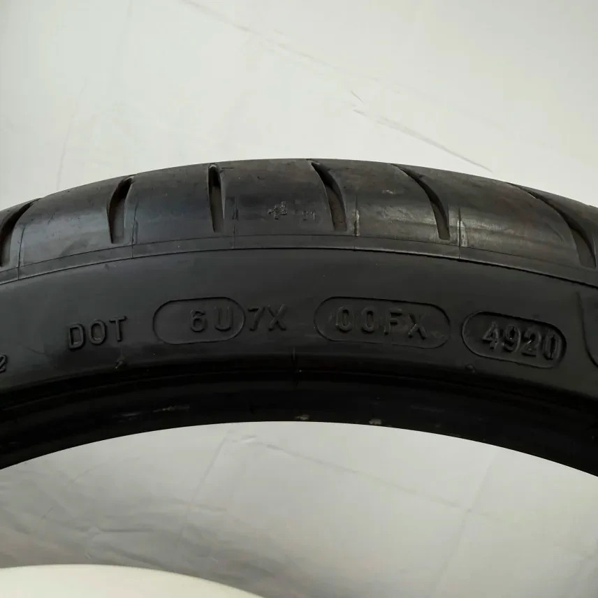 Used 235/35ZR20 Michelin Pilot Sport 4 S NO 92Y 7.5/32 (DOT 20)