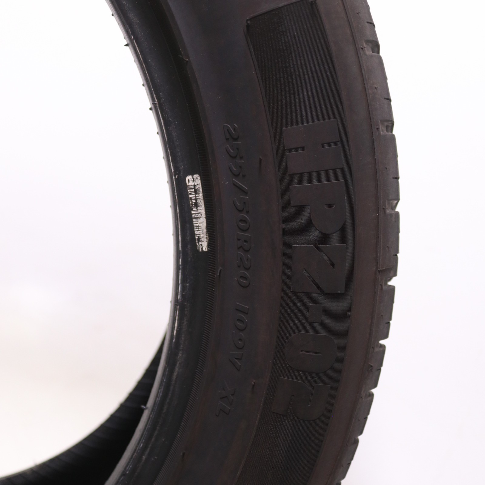 Set of 4 Used 255/50R20 Advanta HP Z-02 – 109V – 8-9/32