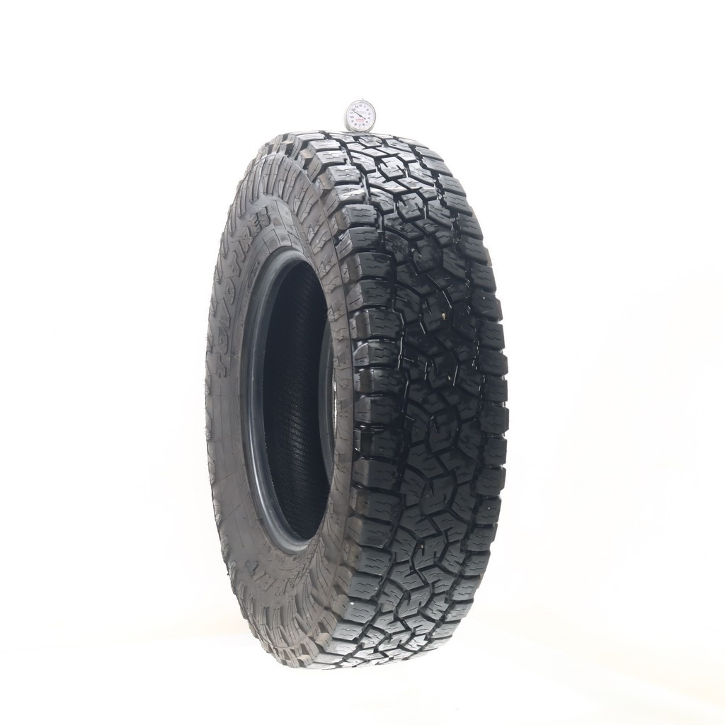 Used LT 255/80R17 Toyo Open Country A/T III 121/118R – 11.5/32