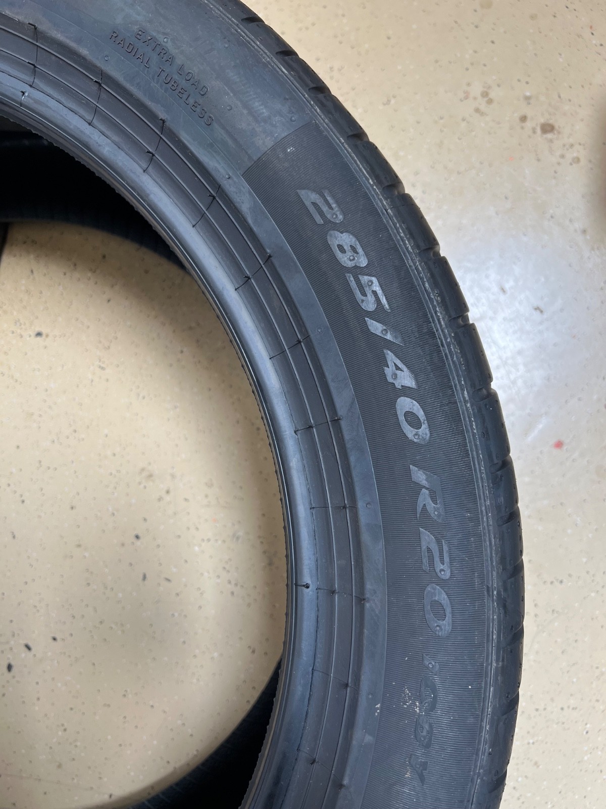 1 – NEW 285/40R20 XL (108Y) Pirelli P Zero PZ4 PNCS KS (I *) BMW OEM – 4035