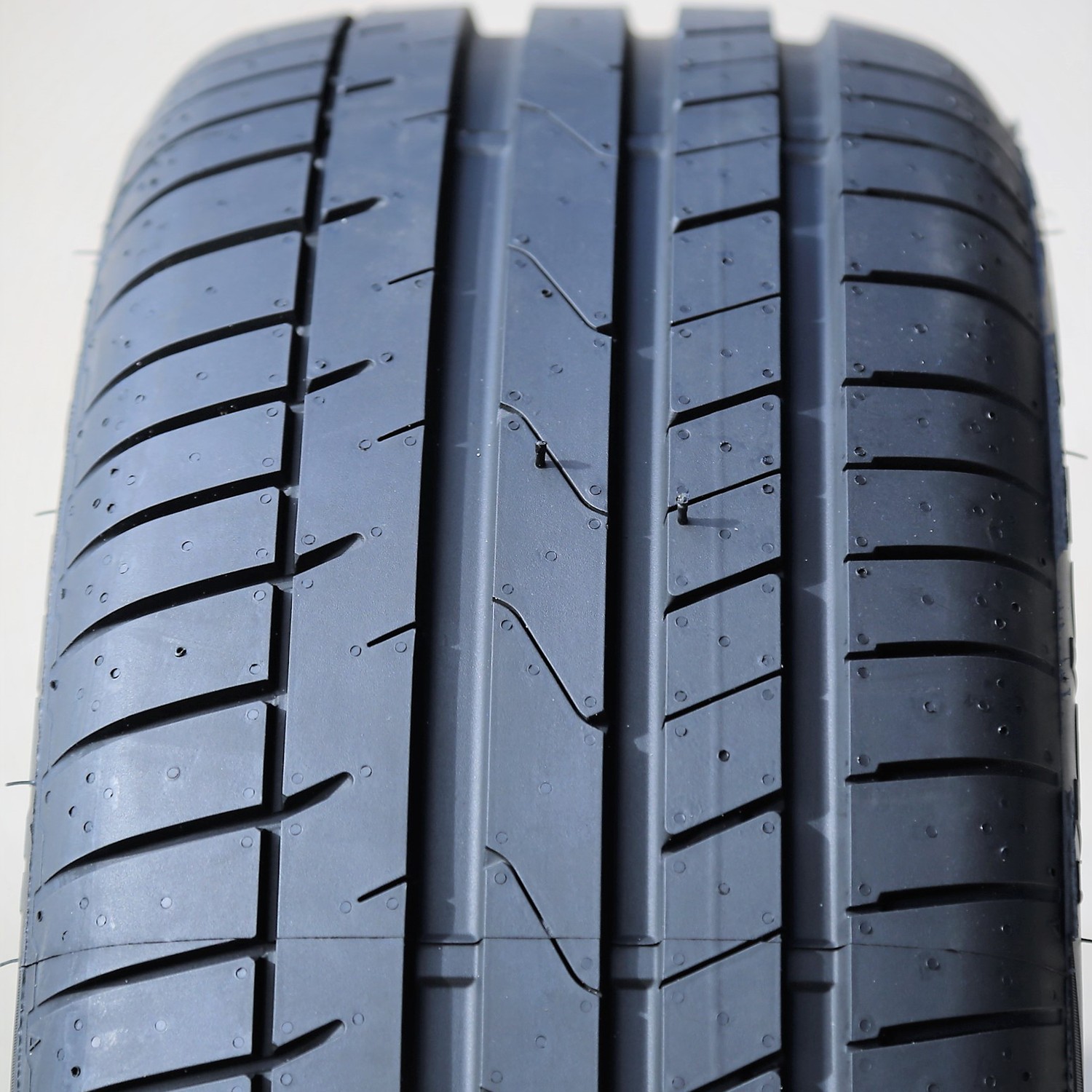 4 Tires Petlas Velox Sport PT741 235/60ZR16 100W High Performance