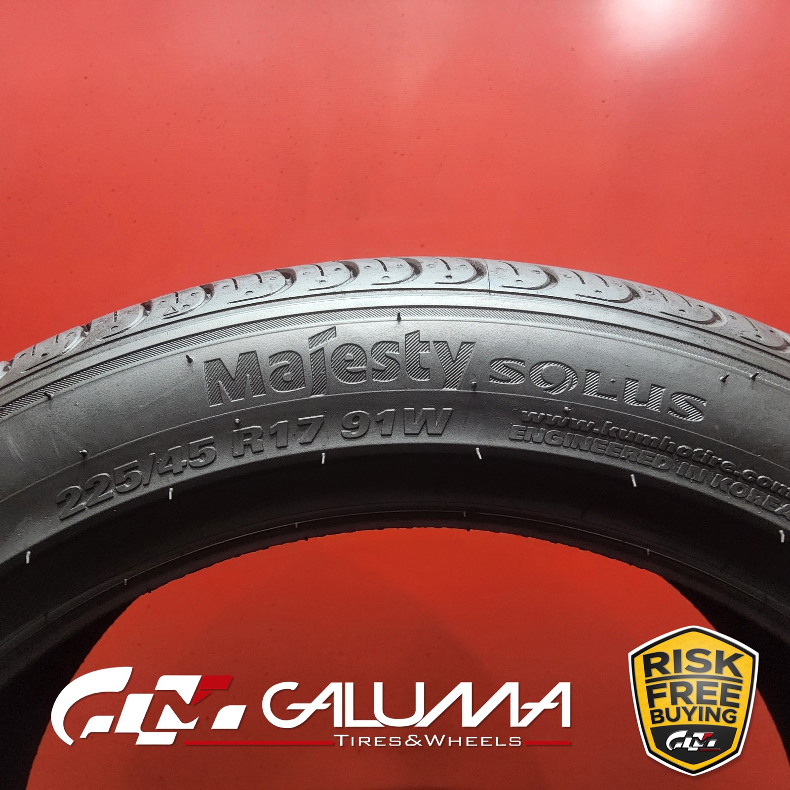 1 Tire LikeNEW Kumho Majesty Solus KU50 225/45R17 225/45/17 91W No Repairs 95117
