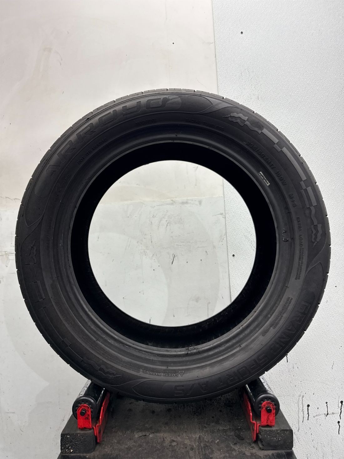 1 Used P235/50R17 Arroyo Grand Sport A/S 100 W – 9/32