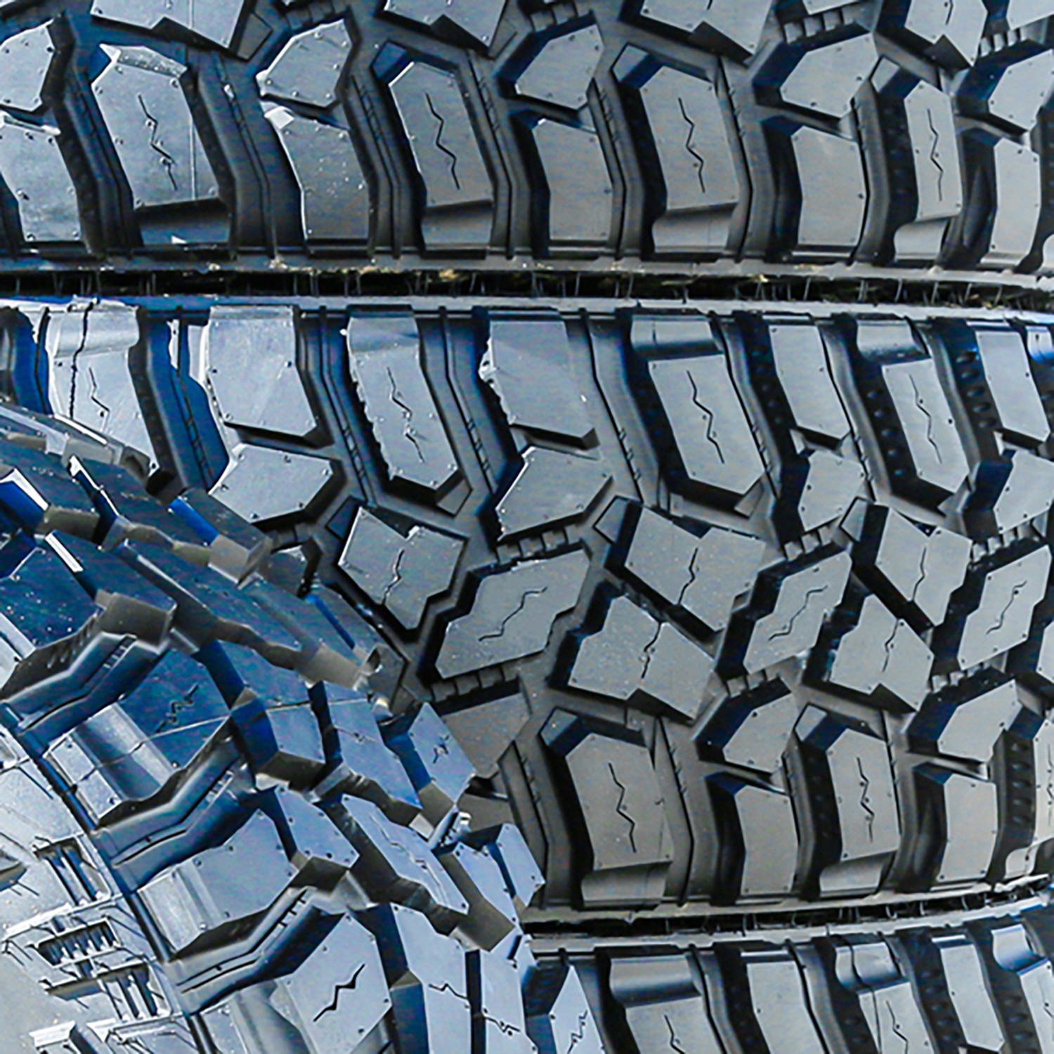 4 Tires Cooper Discoverer STT Pro LT 305/70R16 124/121Q E 10 Ply MT M/T Mud
