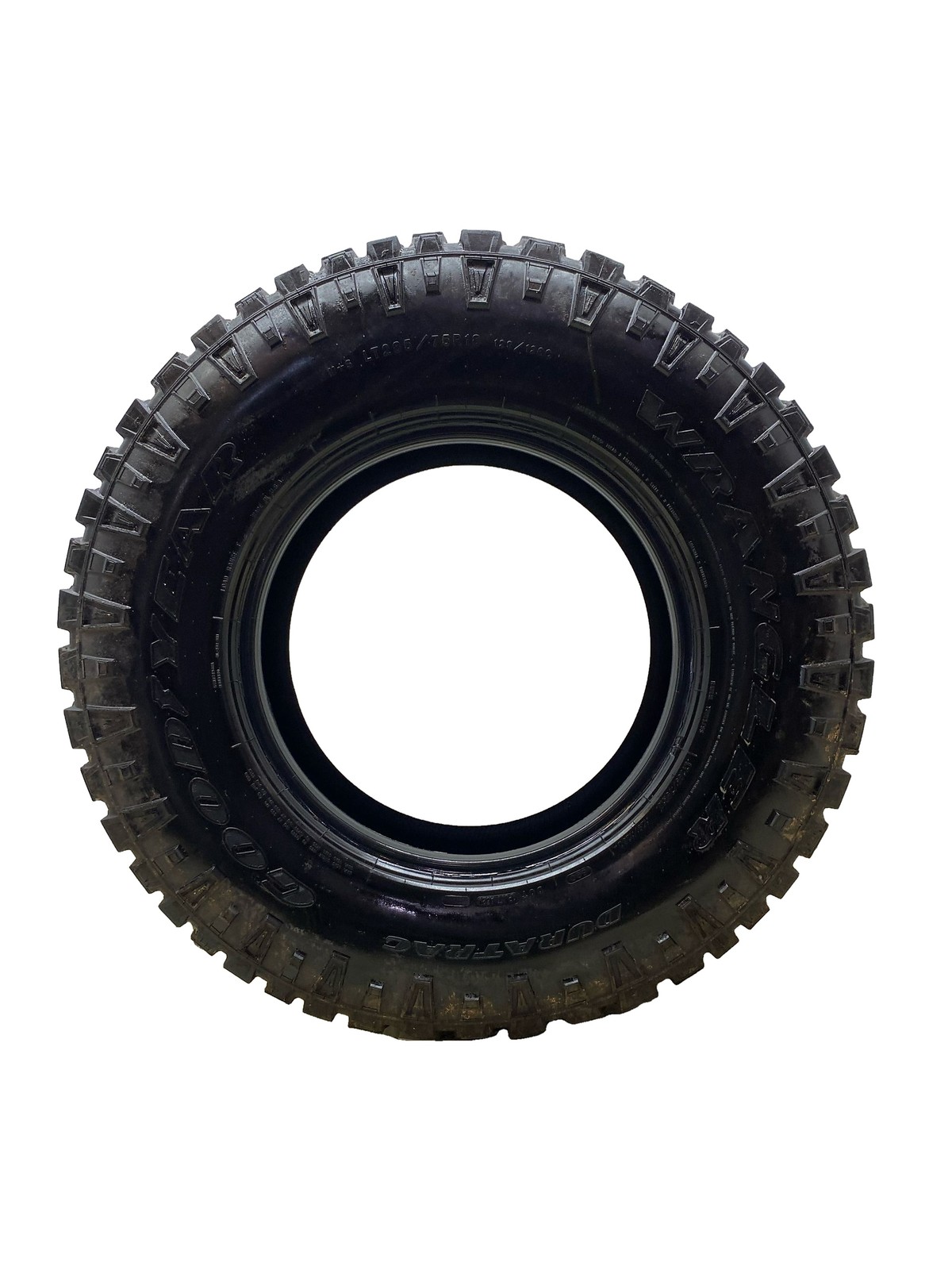 (A) GOOD YEAR WRANGLER 285/75R18 17/32NDS DOT (2525)