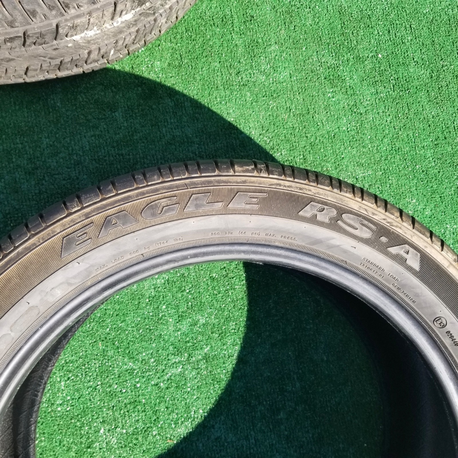 255/45R19 Goodyear Eagle RS-A Chevrolet SSR Tires P255/45R-19 100H TPC Spec 90%