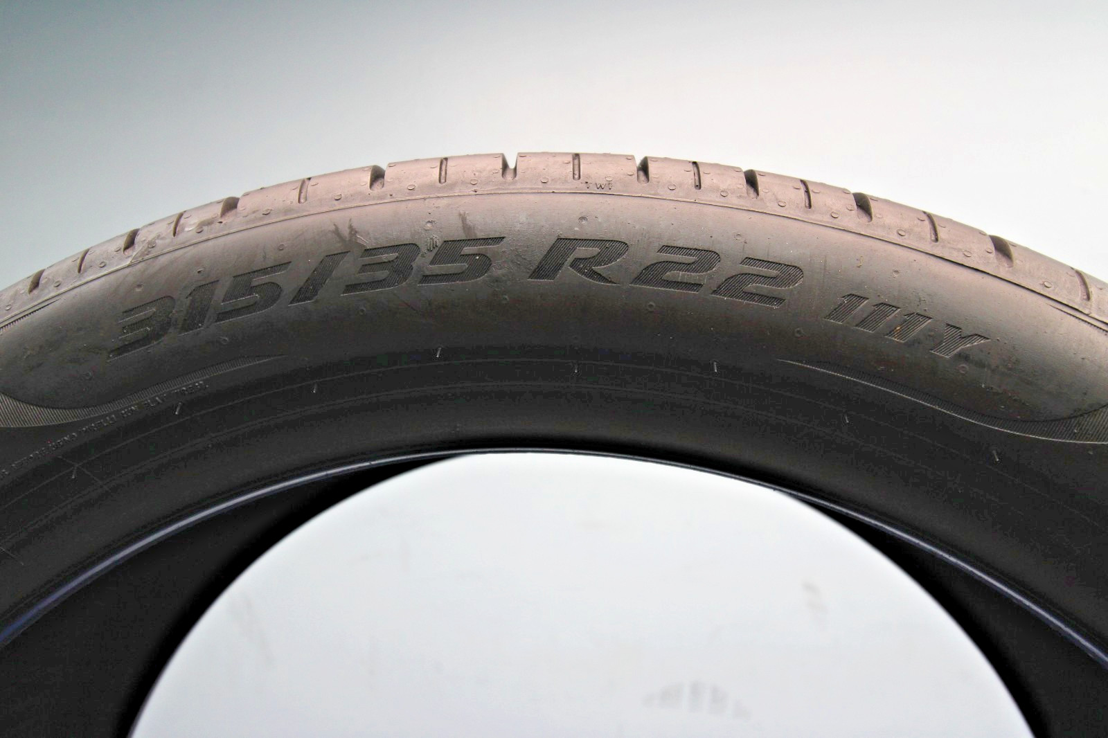 1 Used (LIKE NEW) Pirelli Pzero ★ RFT PZ4 KS 315/35R22 315/35/22 3153522 111Y