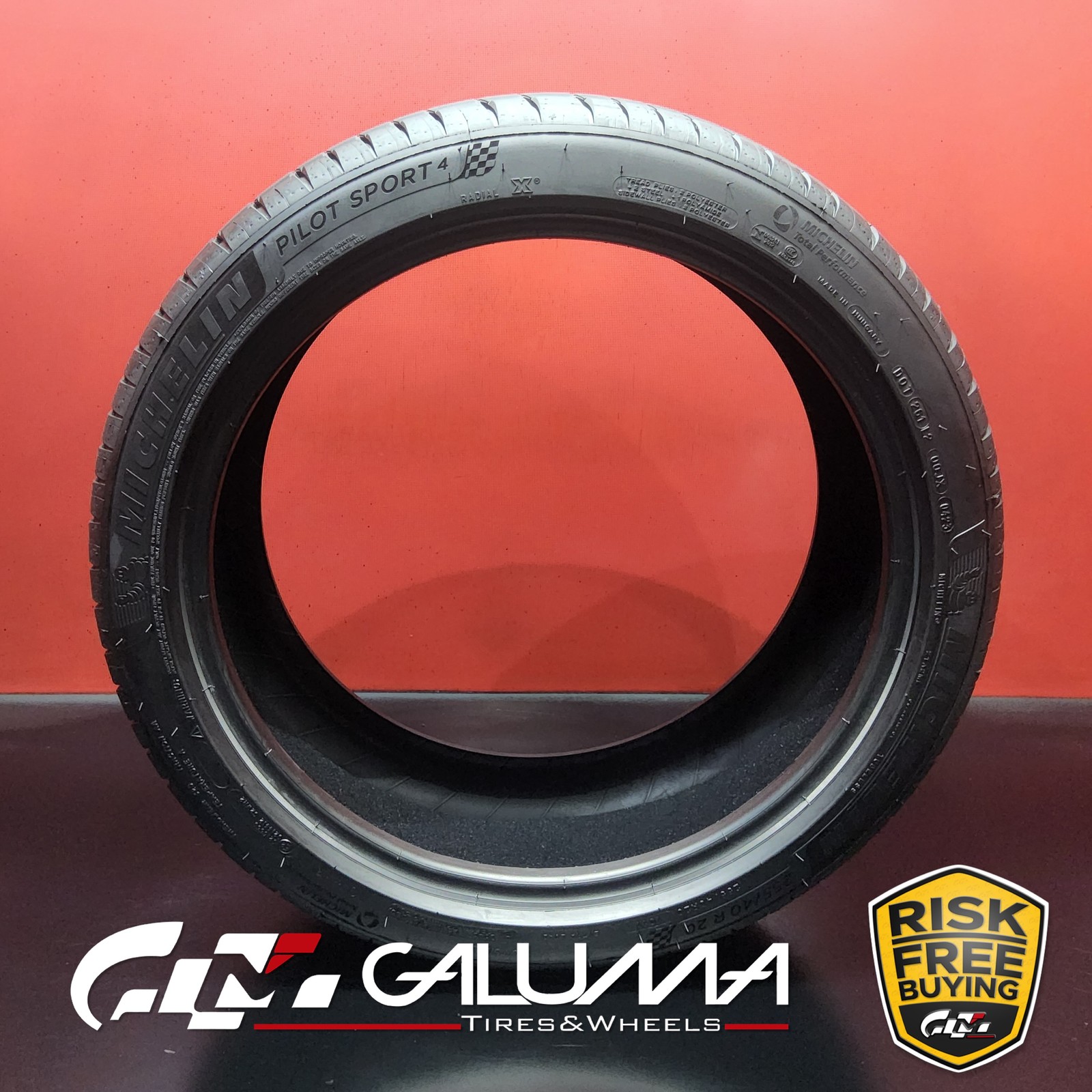 1 Tire LikeNEW Michelin Pilot Sport 4 (Acoustic) AO XL 255/40R20 255/40/20 96046