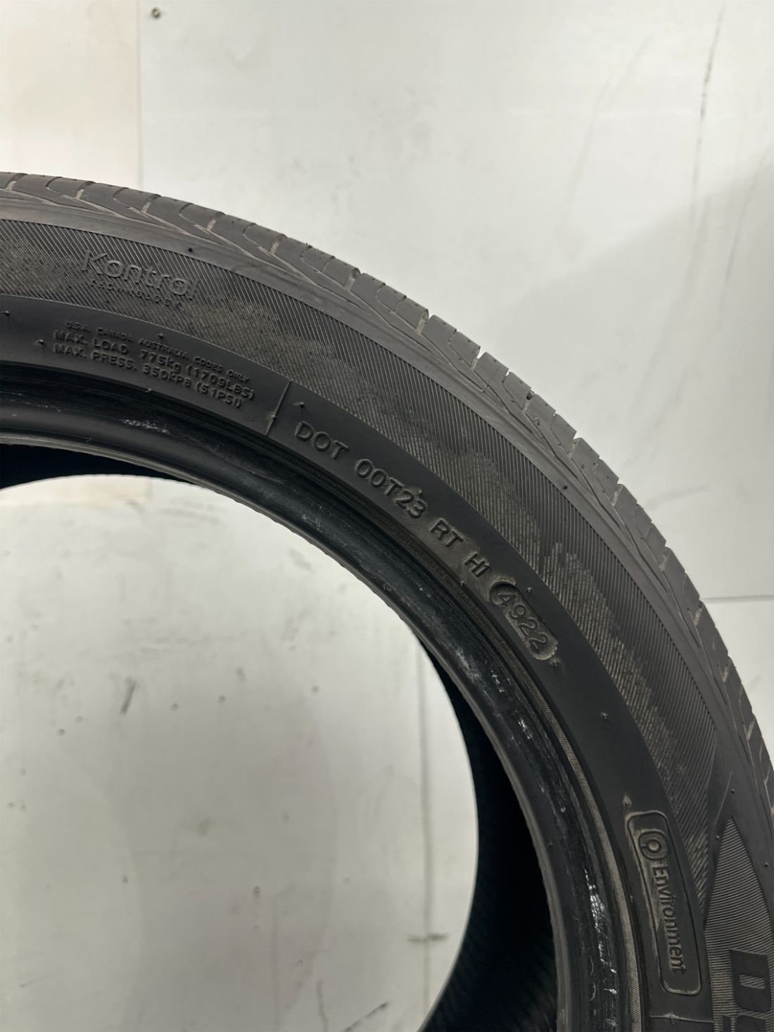 Used P235/50R19 Hankook DynaPro HP 2 99 V – 9/32