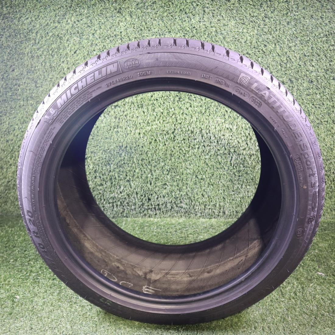 PAIR 275 40 20 Michelin Latitude Sport 3 Run Flat 75% Tread 6/32 106W #27169