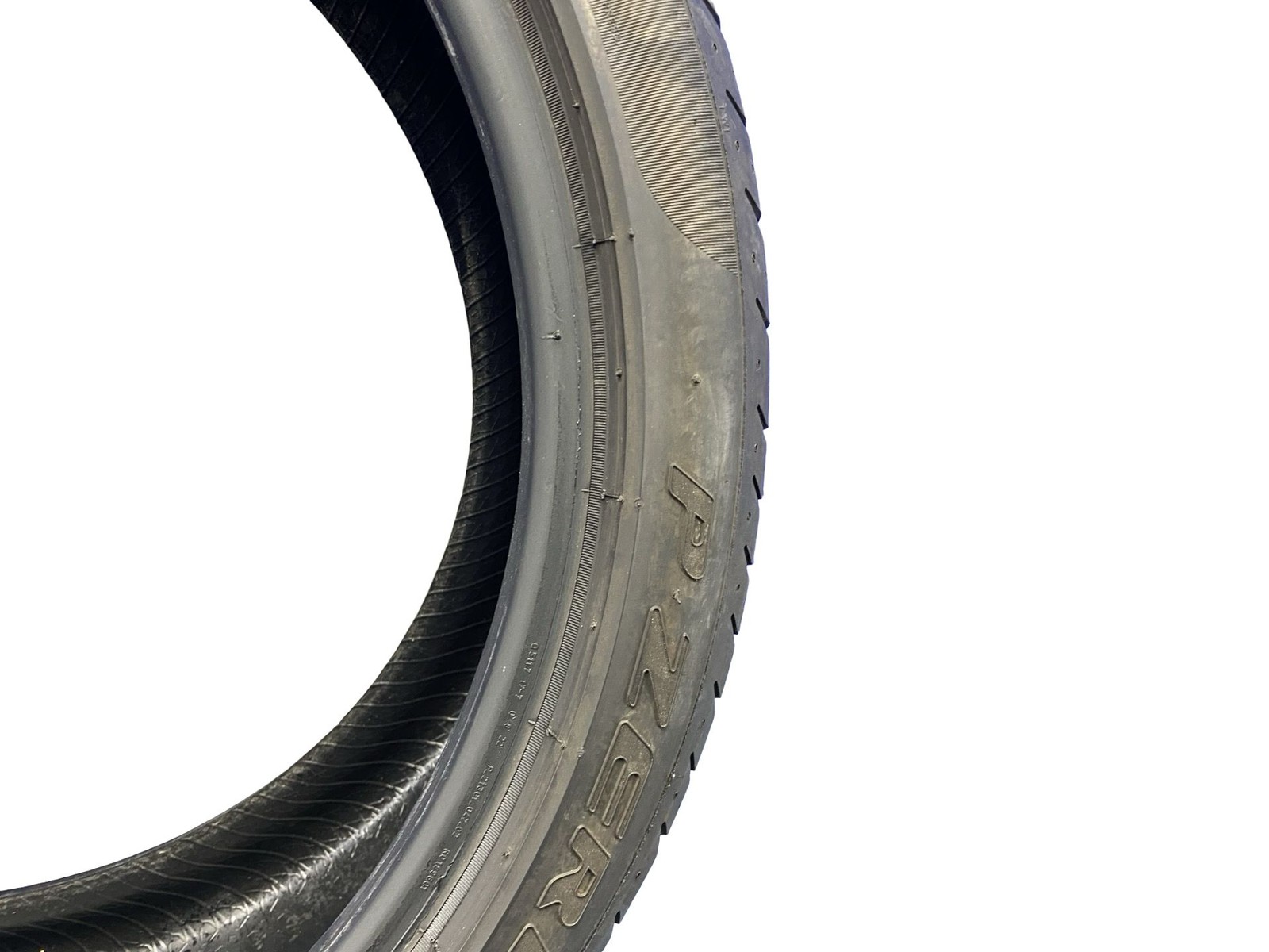 255/35R20 97Y PIRELLI P ZERO 7/32NDS DATECODE 1922
