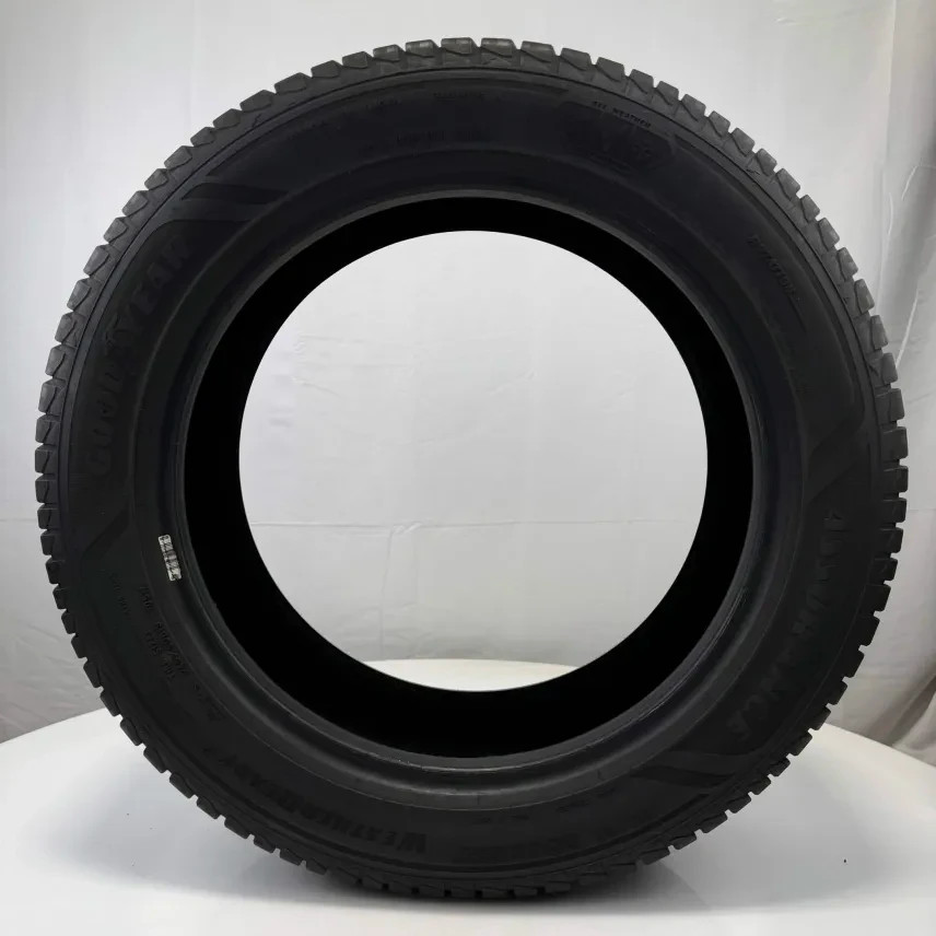 Used 245/50R19 Goodyear Assurance WeatherReady 2 105W 8.5/32 (DOT 24)