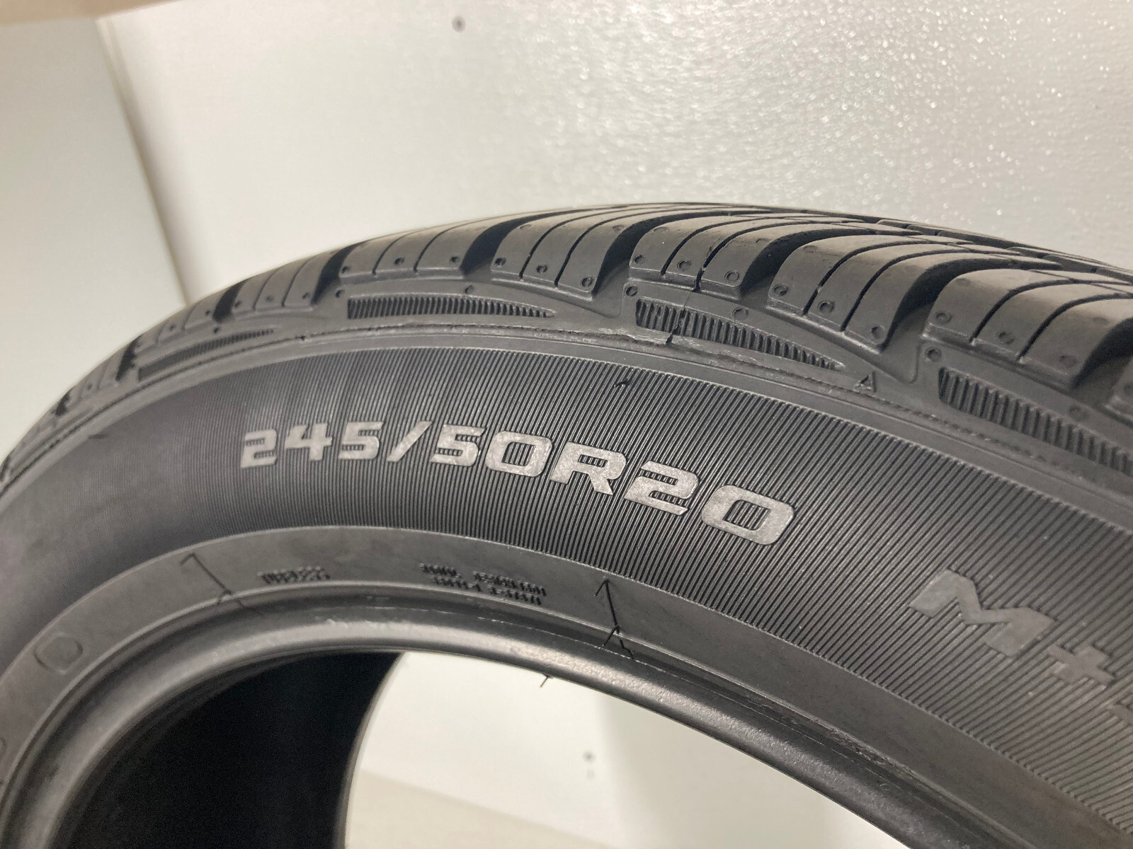 1 Tire 245 50 20 Cooper Adventurer H/T (9.50/32 Tread Left) 102 H